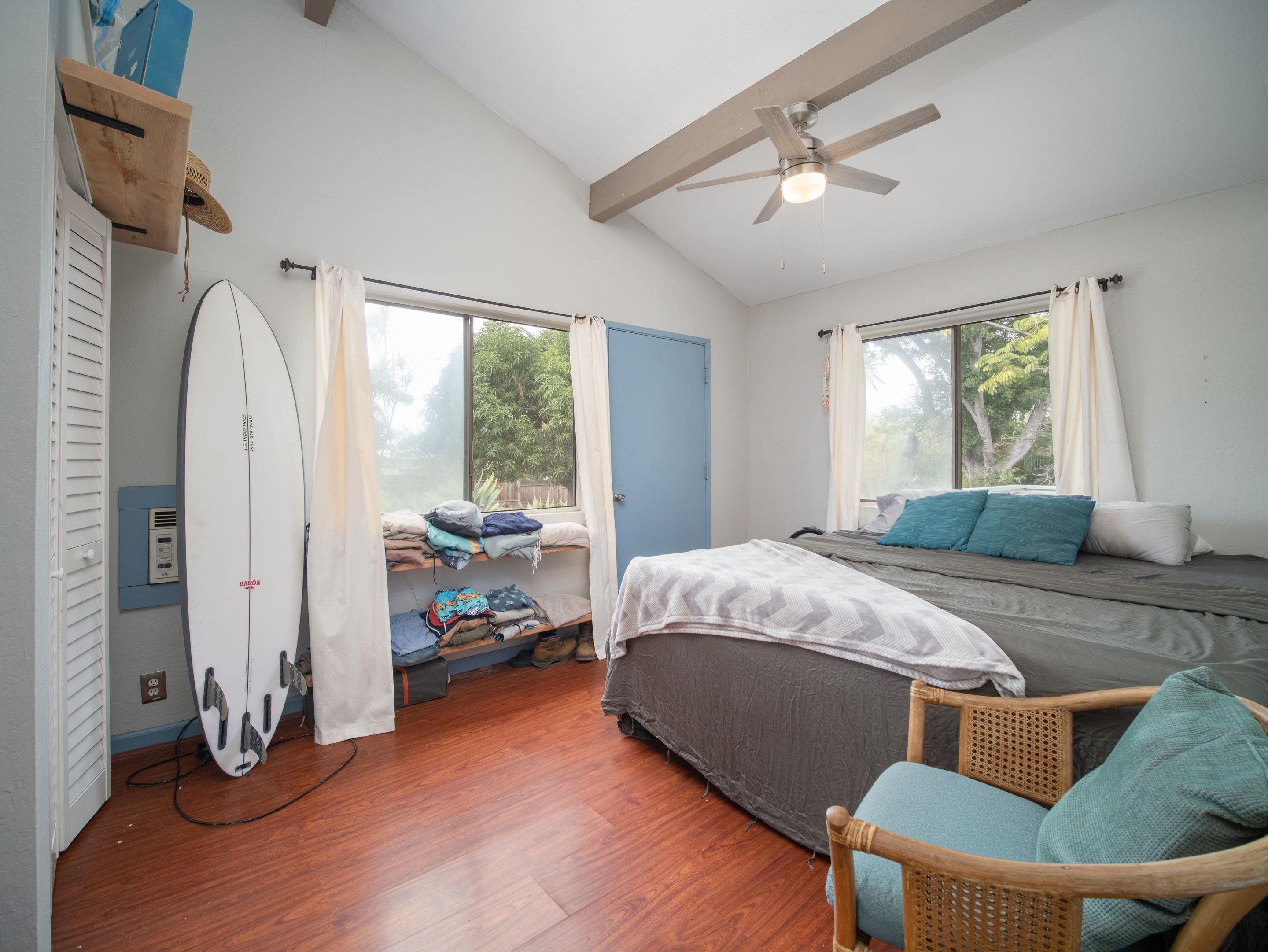 566 Mikioi Pl Property Photo 39
