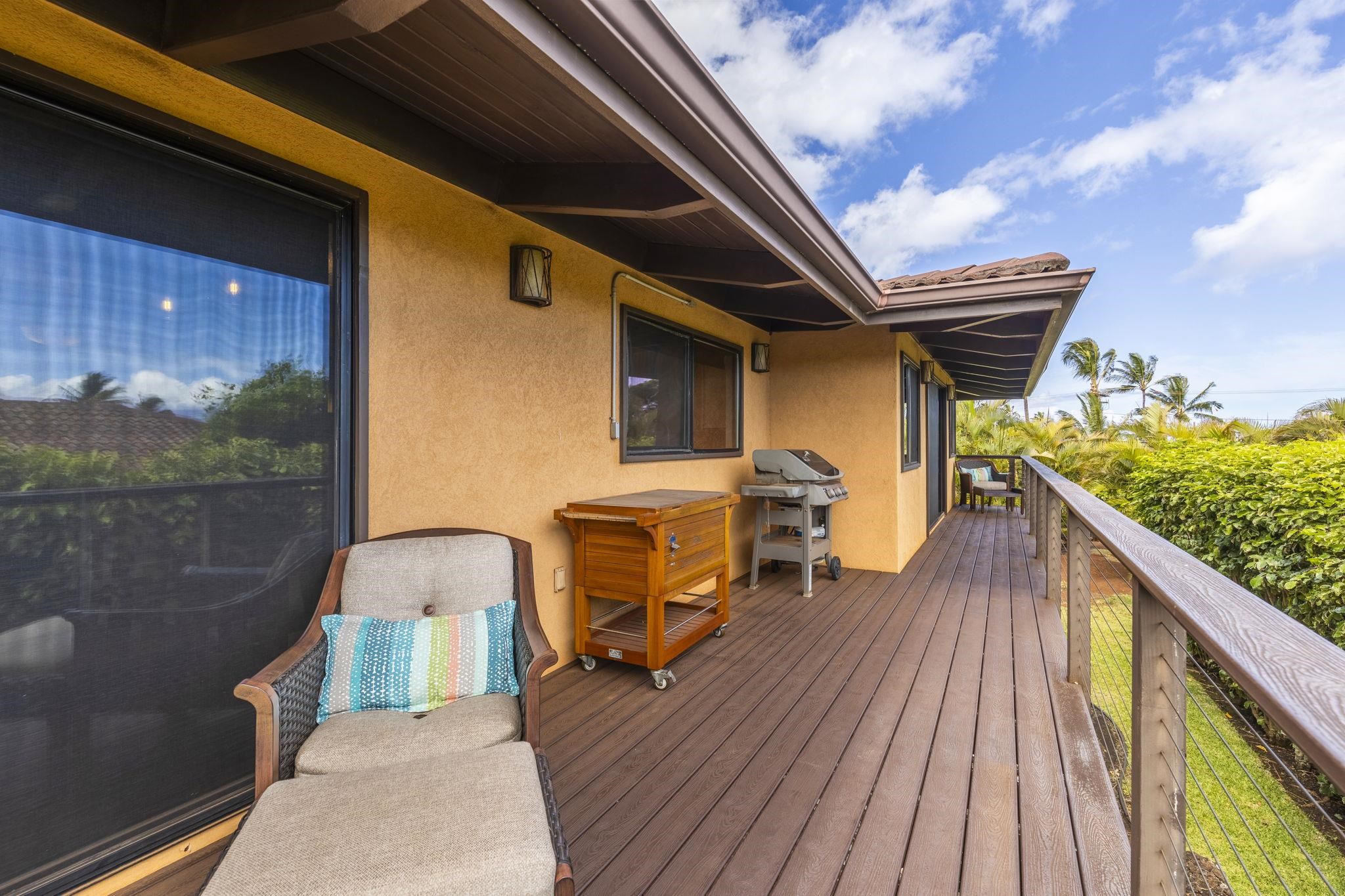 4087 N Paua Way Property Photo 5