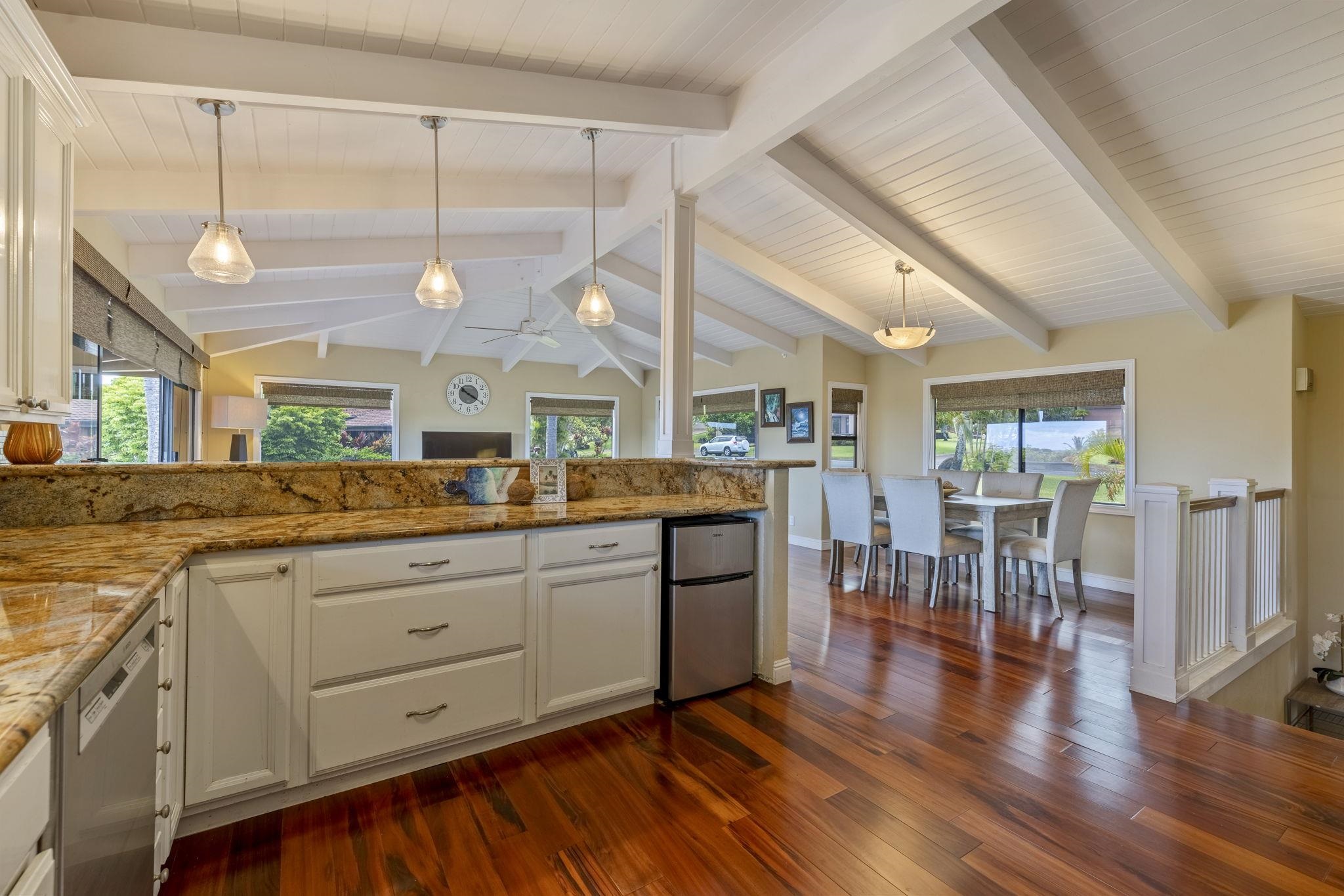 4087 N Paua Way Property Photo 11