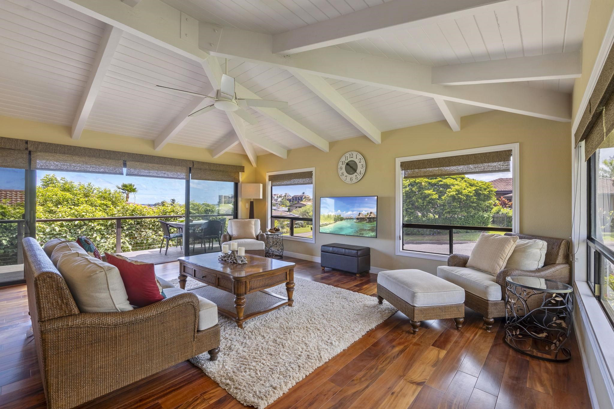 4087 N Paua Way Property Photo 13