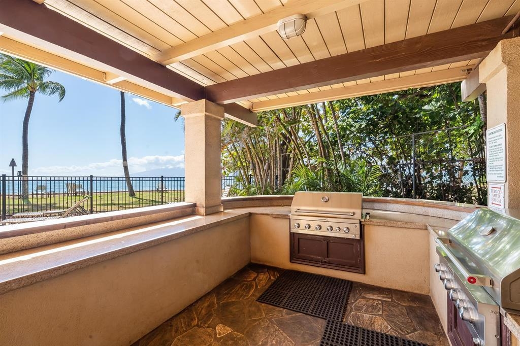 3601 Lower Honoapiilani Rd Property Photo 16