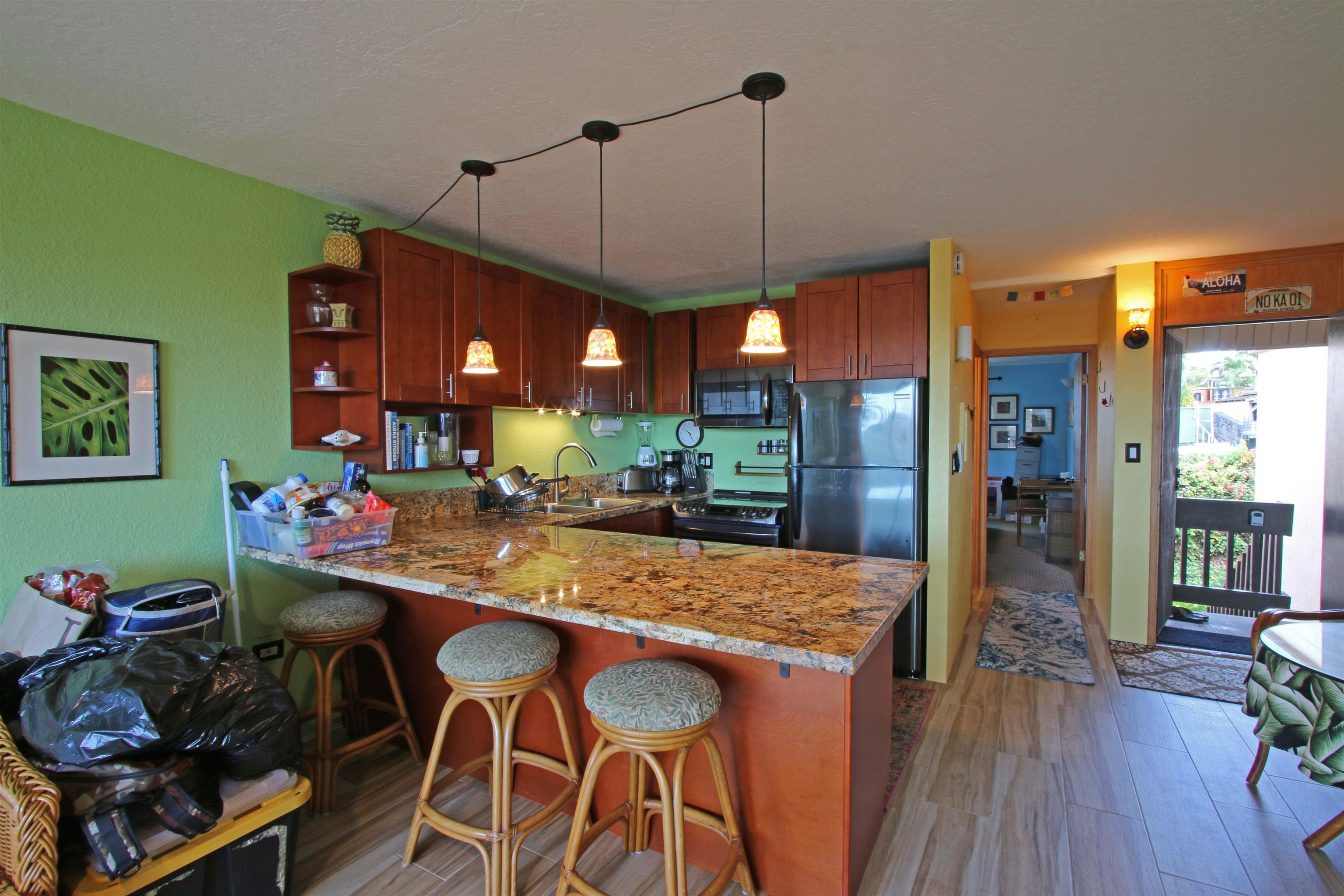 120 Hui Rd F Property Photo 3
