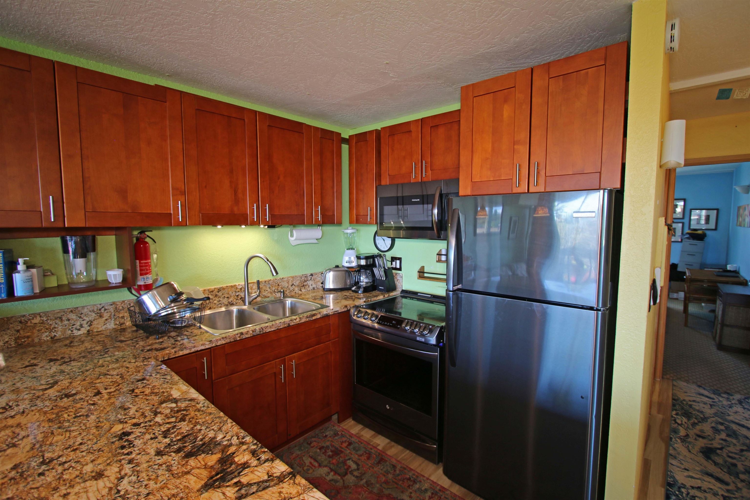 120 Hui Rd F Property Photo 7