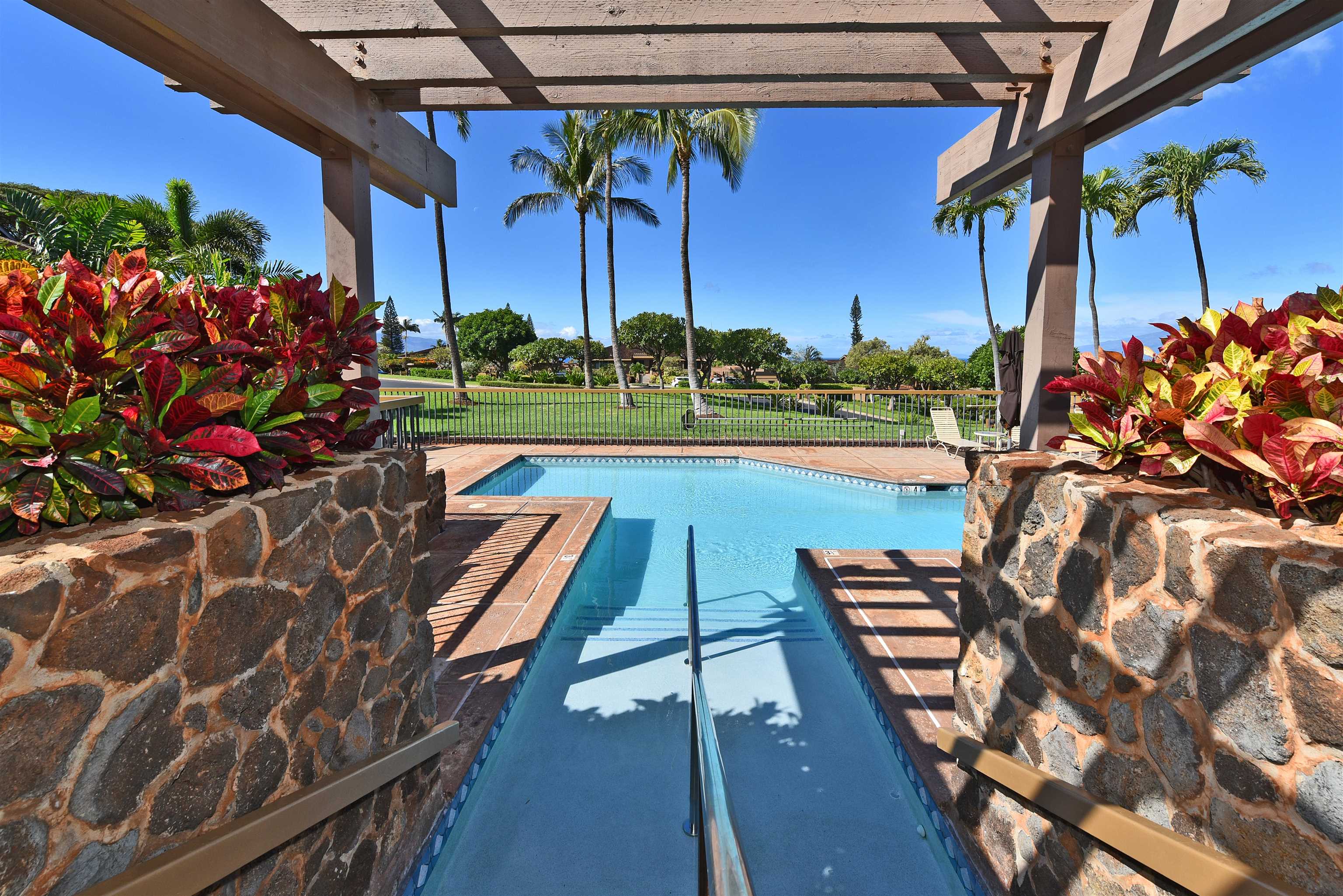 50 Puu Anoano St Property Photo 48
