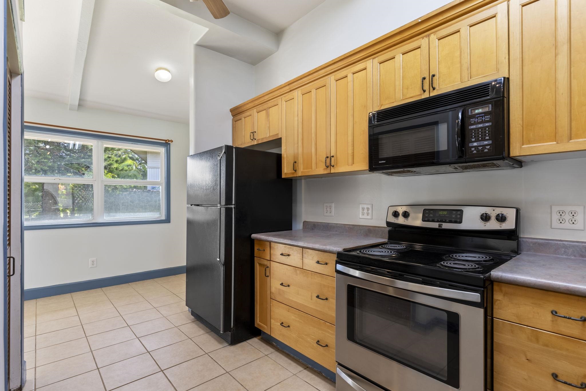 277 Keonekai Rd Property Photo 12