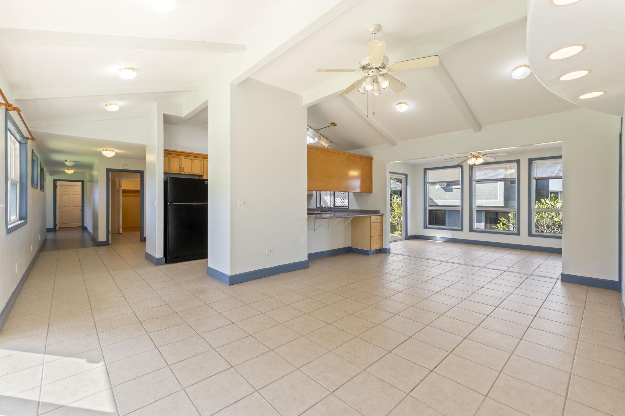 277 Keonekai Rd Property Photo 13