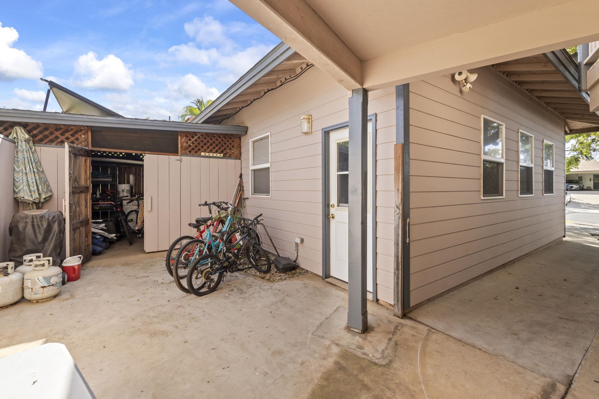 277 Keonekai Rd Property Photo 44
