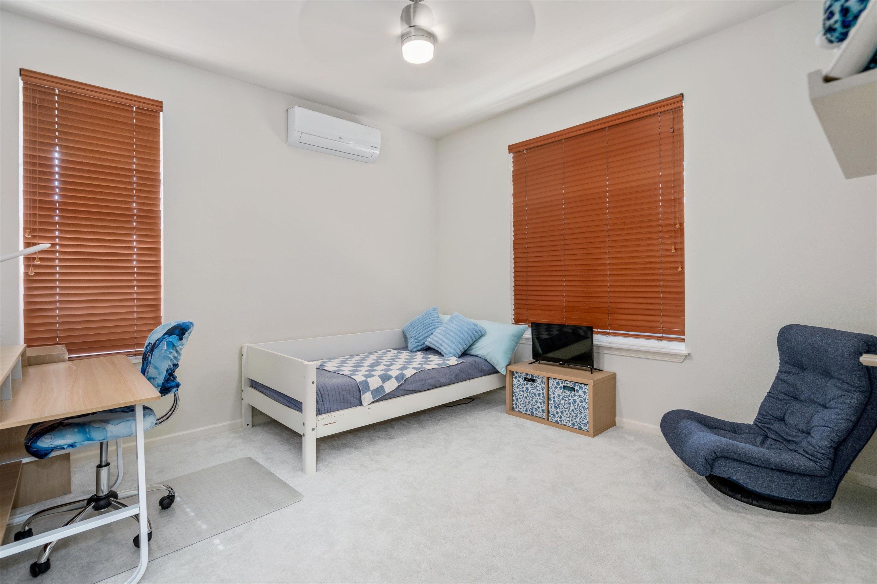 20 Malihini Pl Property Photo 15