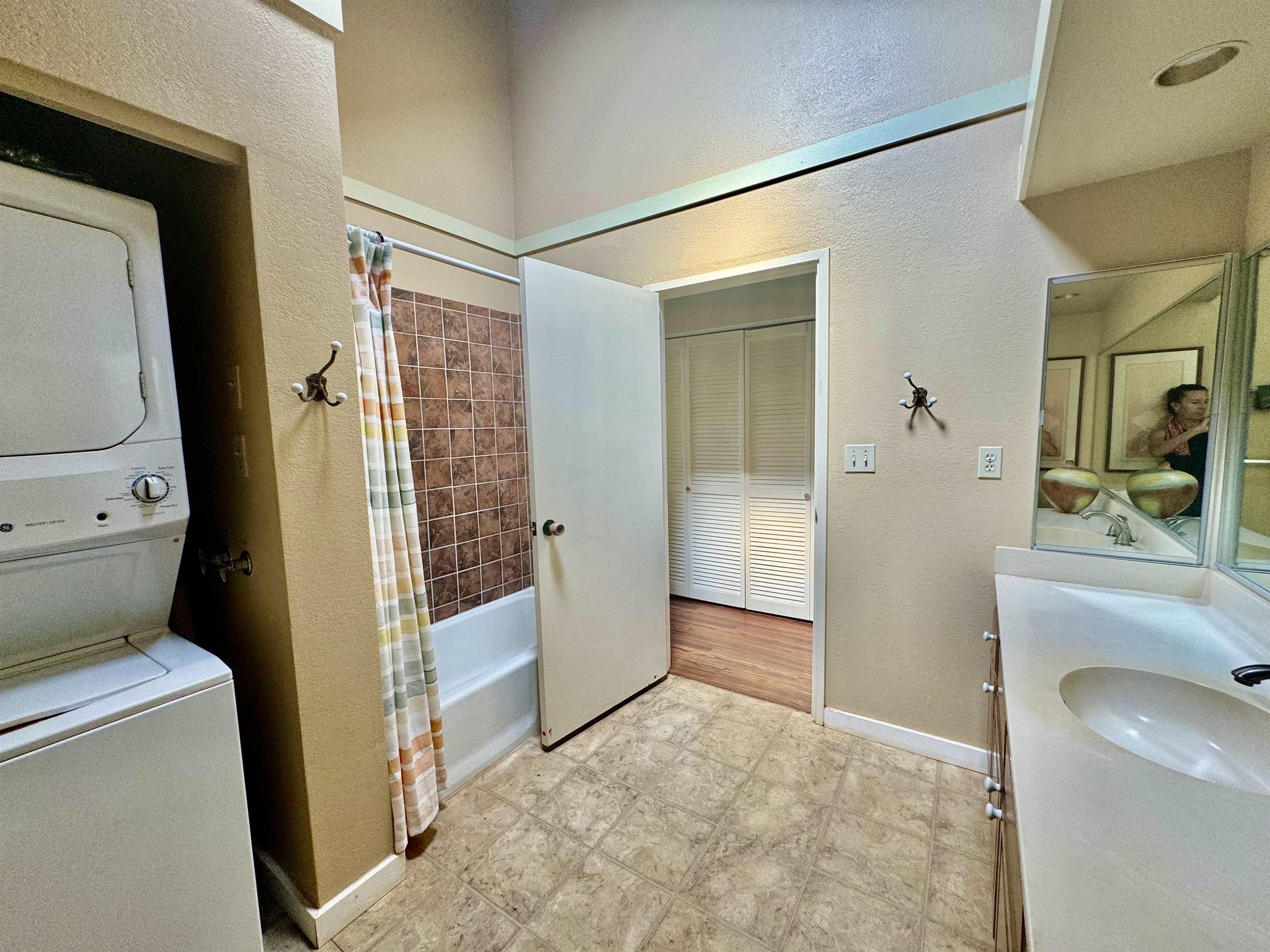 100 Lio Pl Property Photo 21