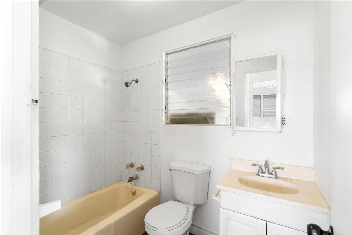 618 Liholiho St Property Photo 32