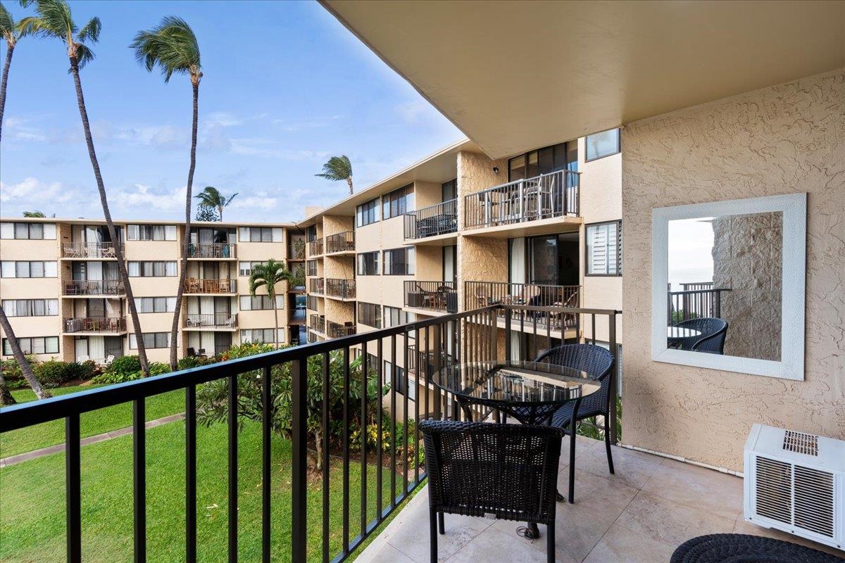250 Hauoli St Property Photo 23