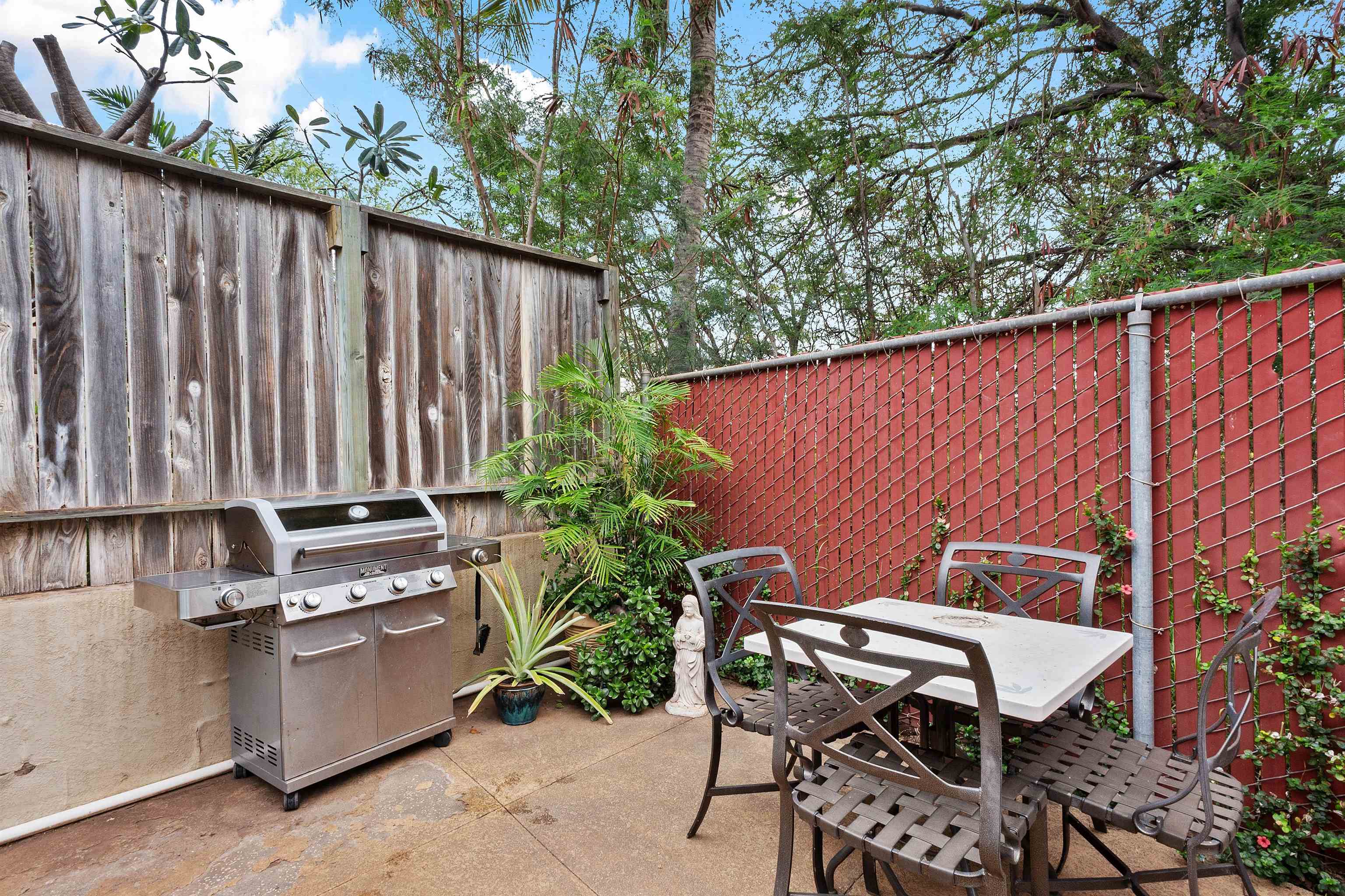 2065 Kanoe St Property Photo 18