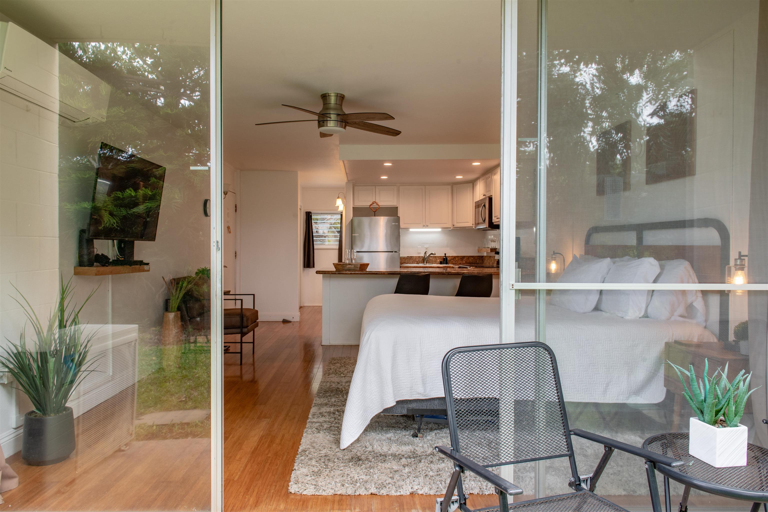 120 Hui F Rd Property Photo 1