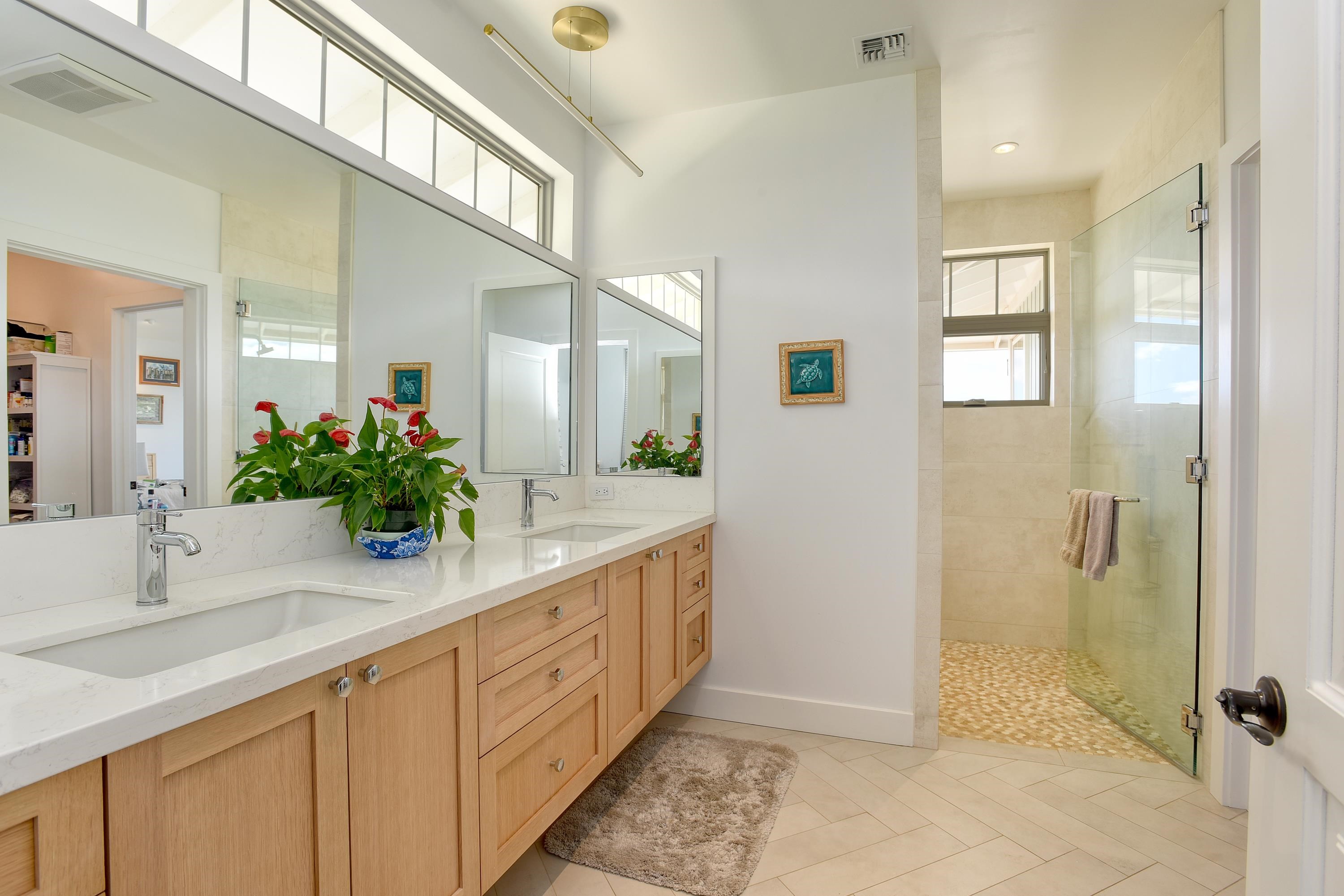 366 Huahua Pl Property Photo 16