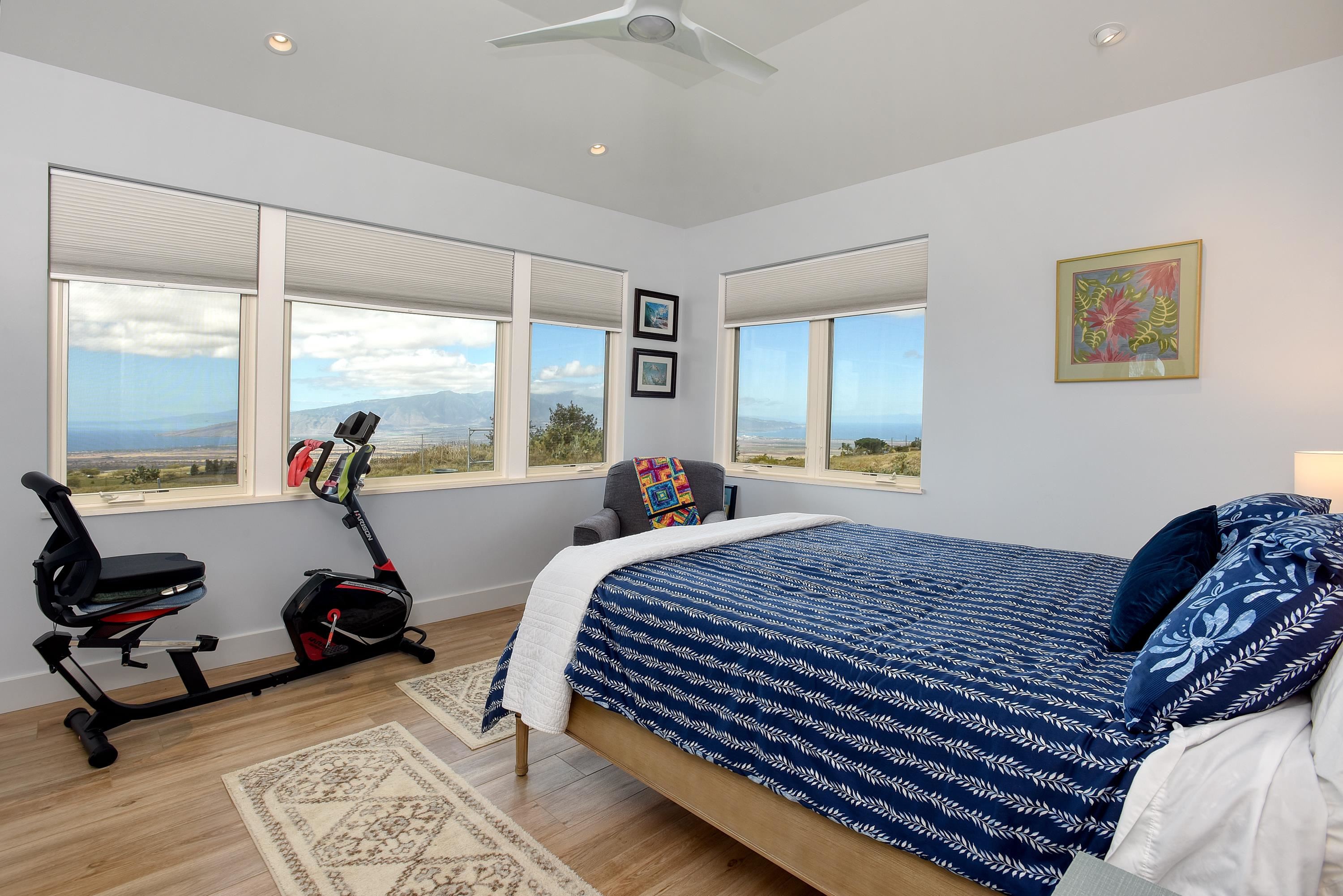 366 Huahua Pl Property Photo 18