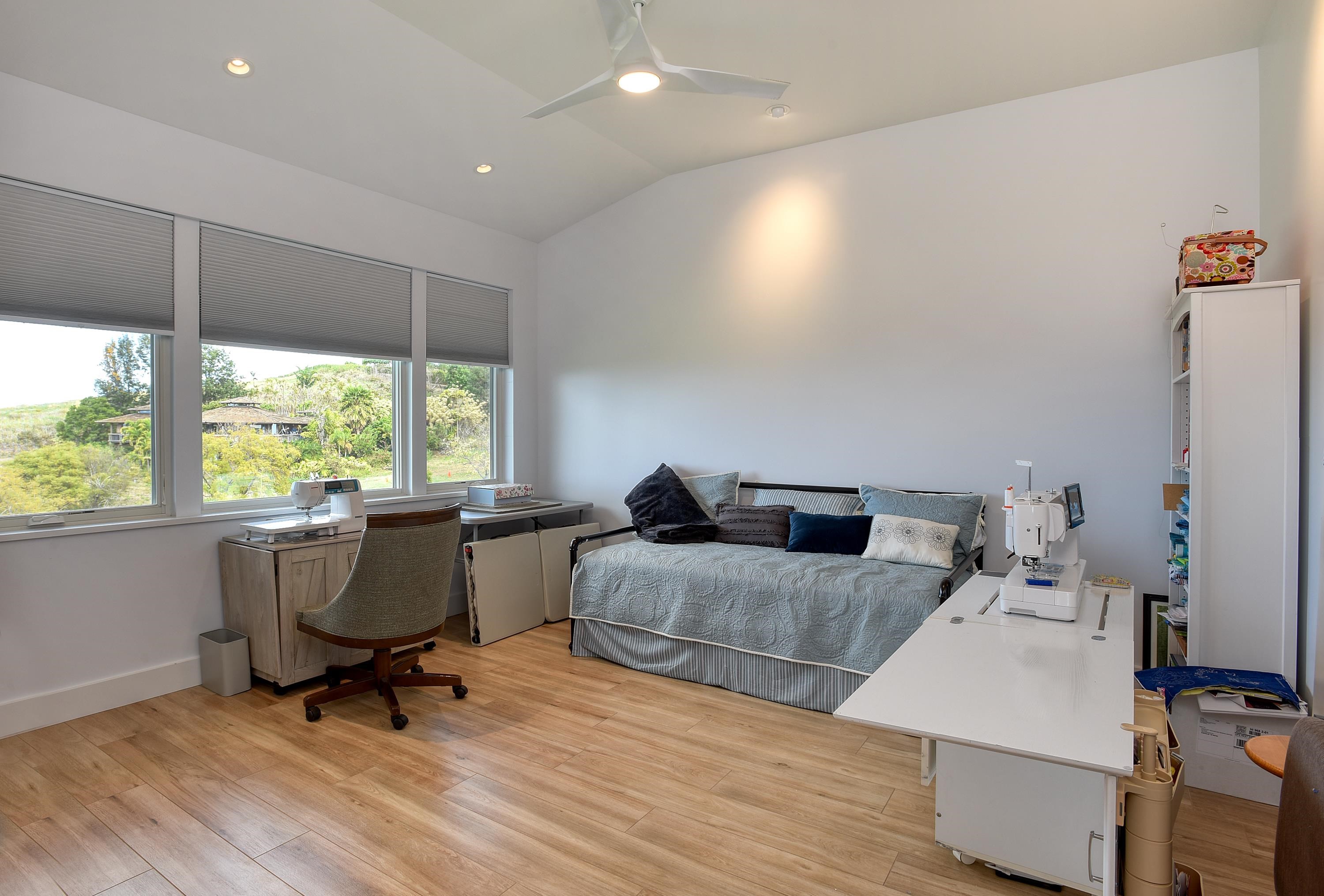 366 Huahua Pl Property Photo 19