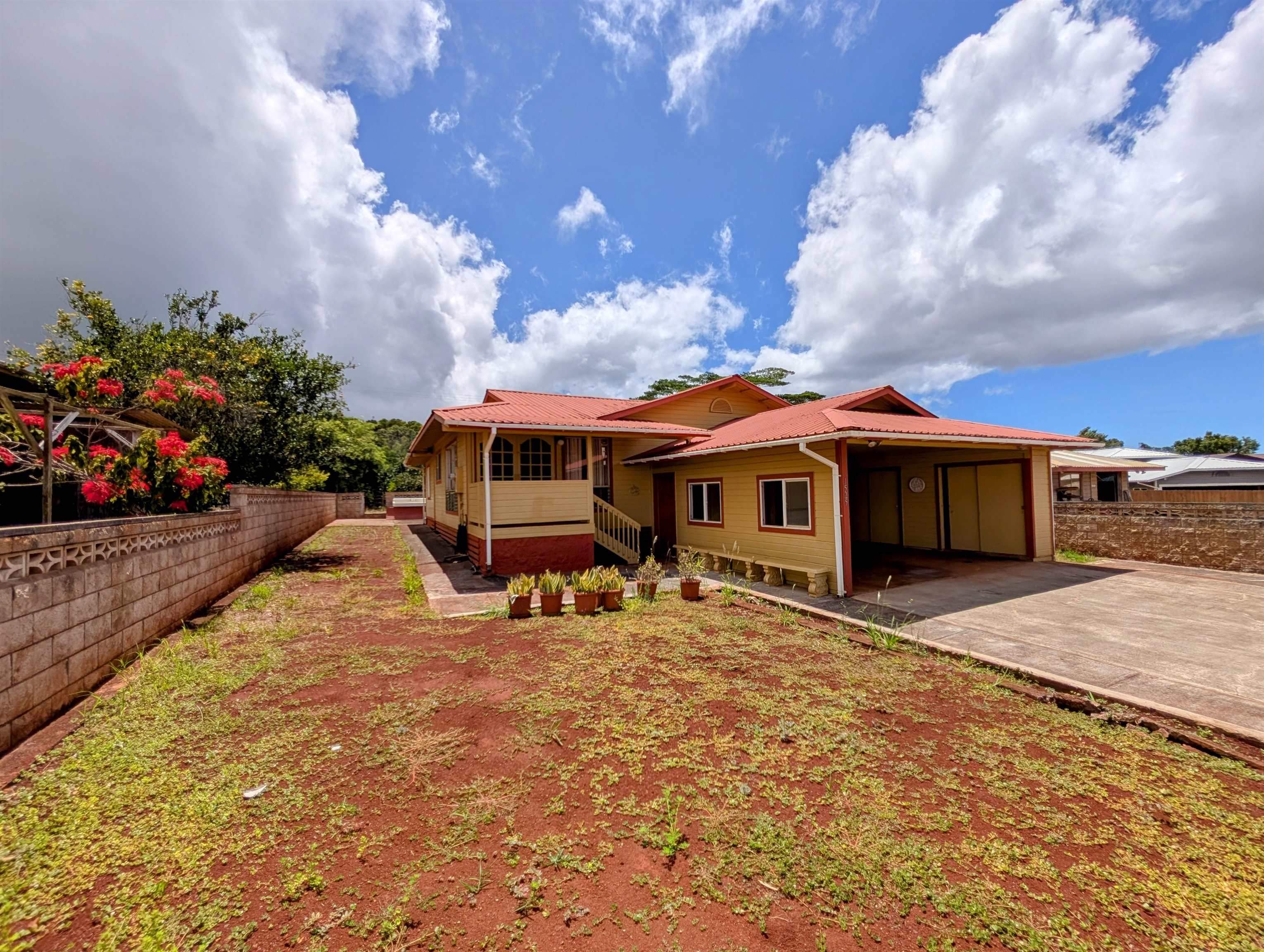 1525 Pakali Pl Property Photo 1