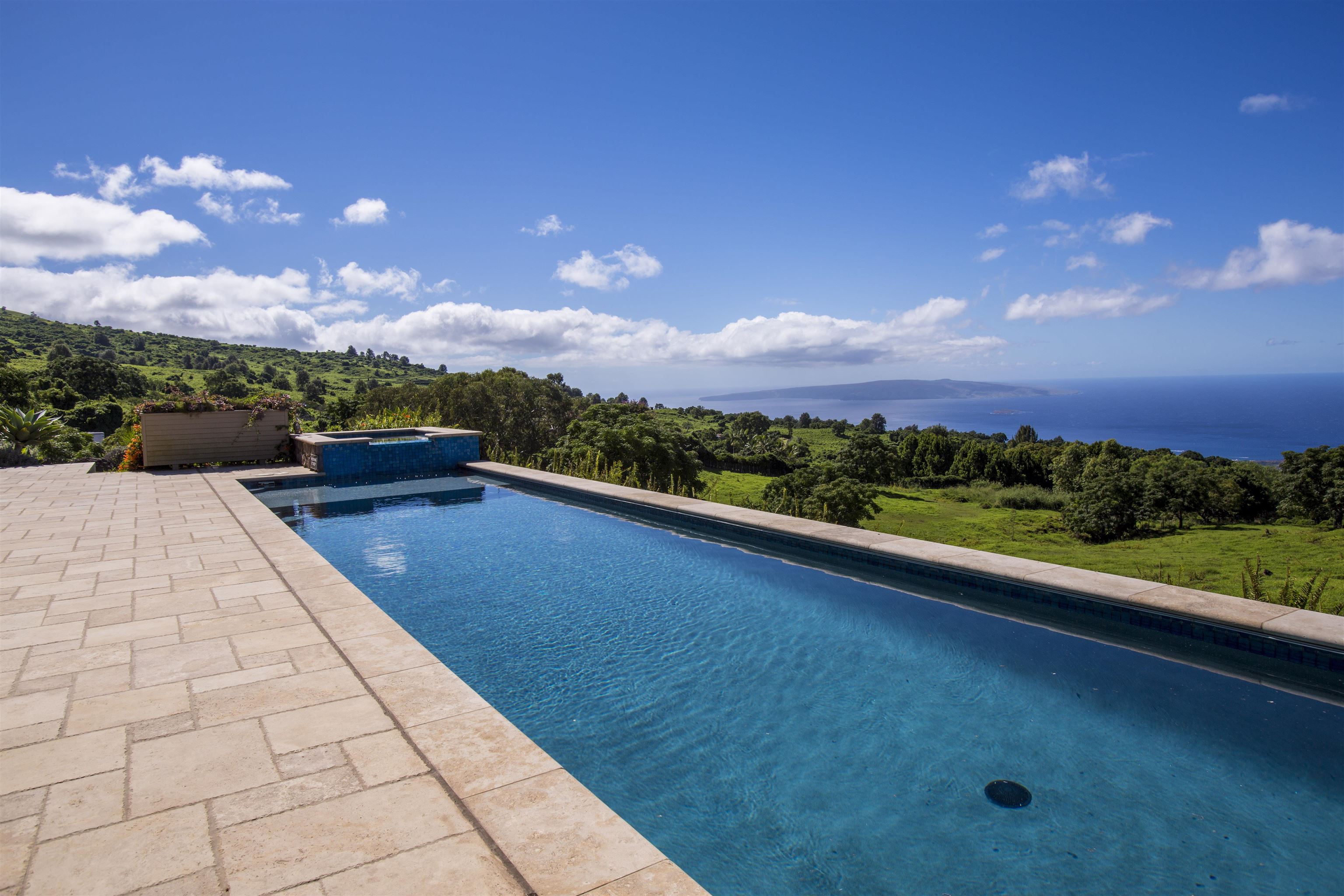 337 Kealakapu Rd Property Photo 11