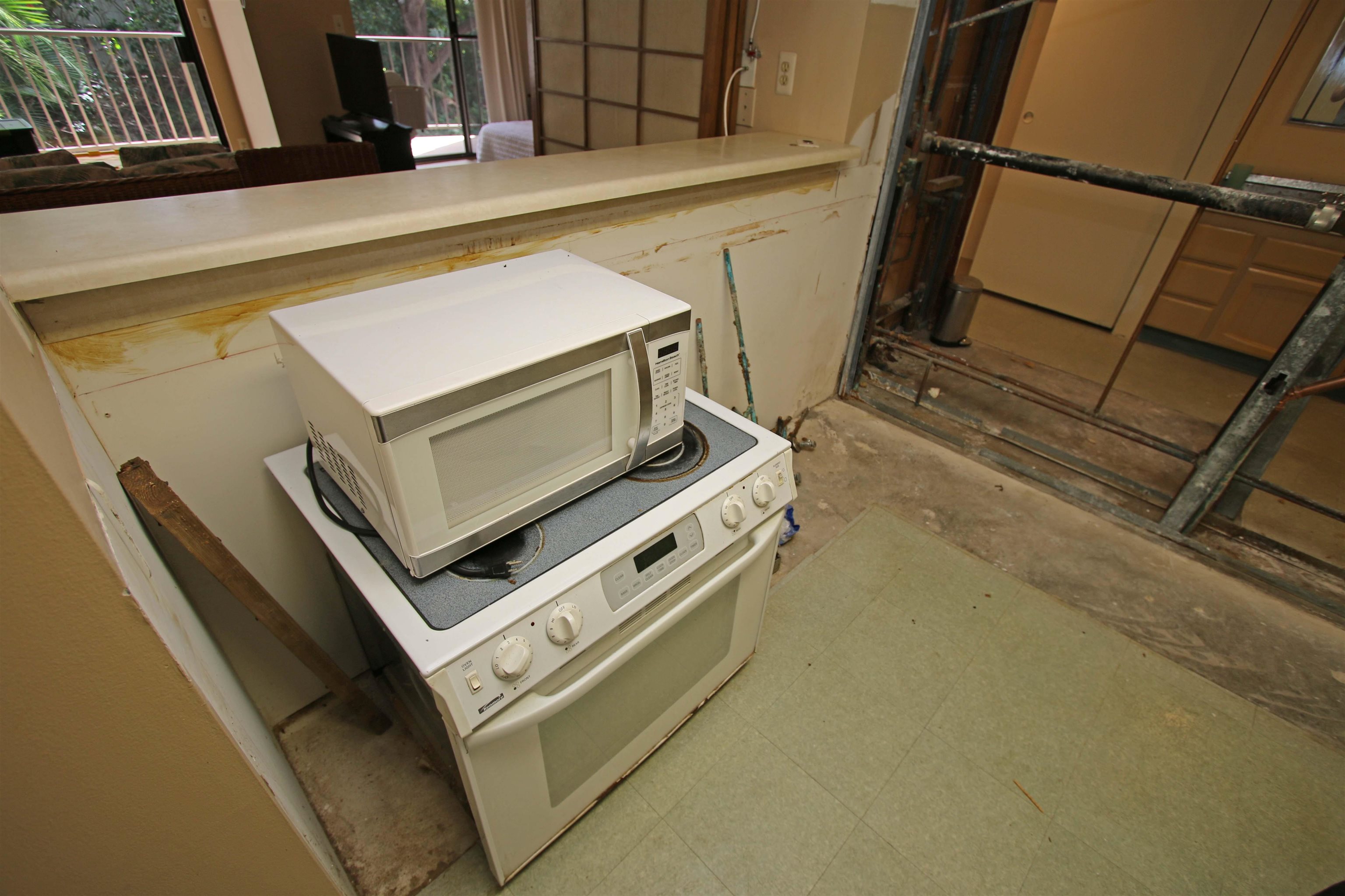 2124 Awihi Pl Property Photo 6
