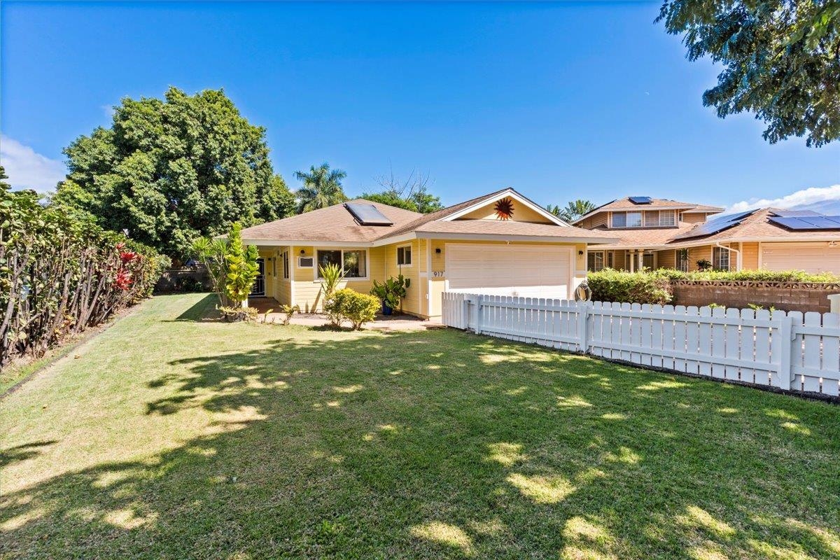 917 Kahoku Pl Property Photo 2