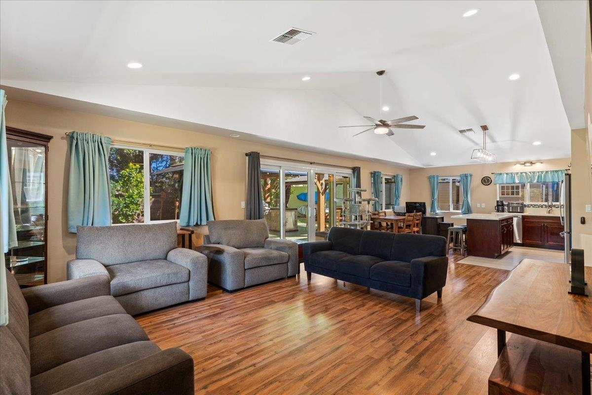 917 Kahoku Pl Property Photo 7