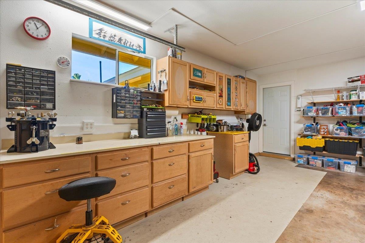 917 Kahoku Pl Property Photo 44