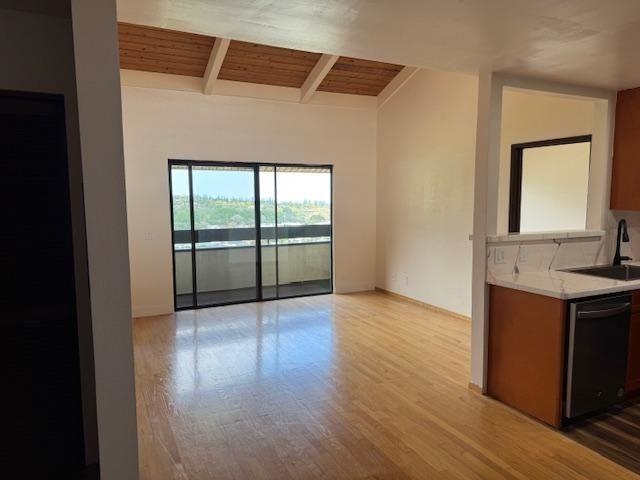 2180 Vineyard St Property Photo 2