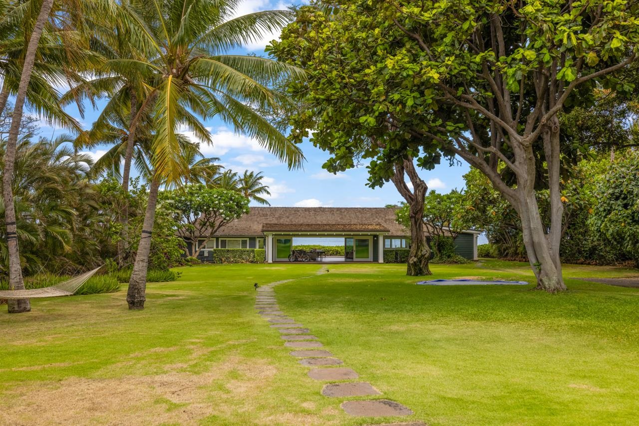 210 Hauoli St Property Photo 22