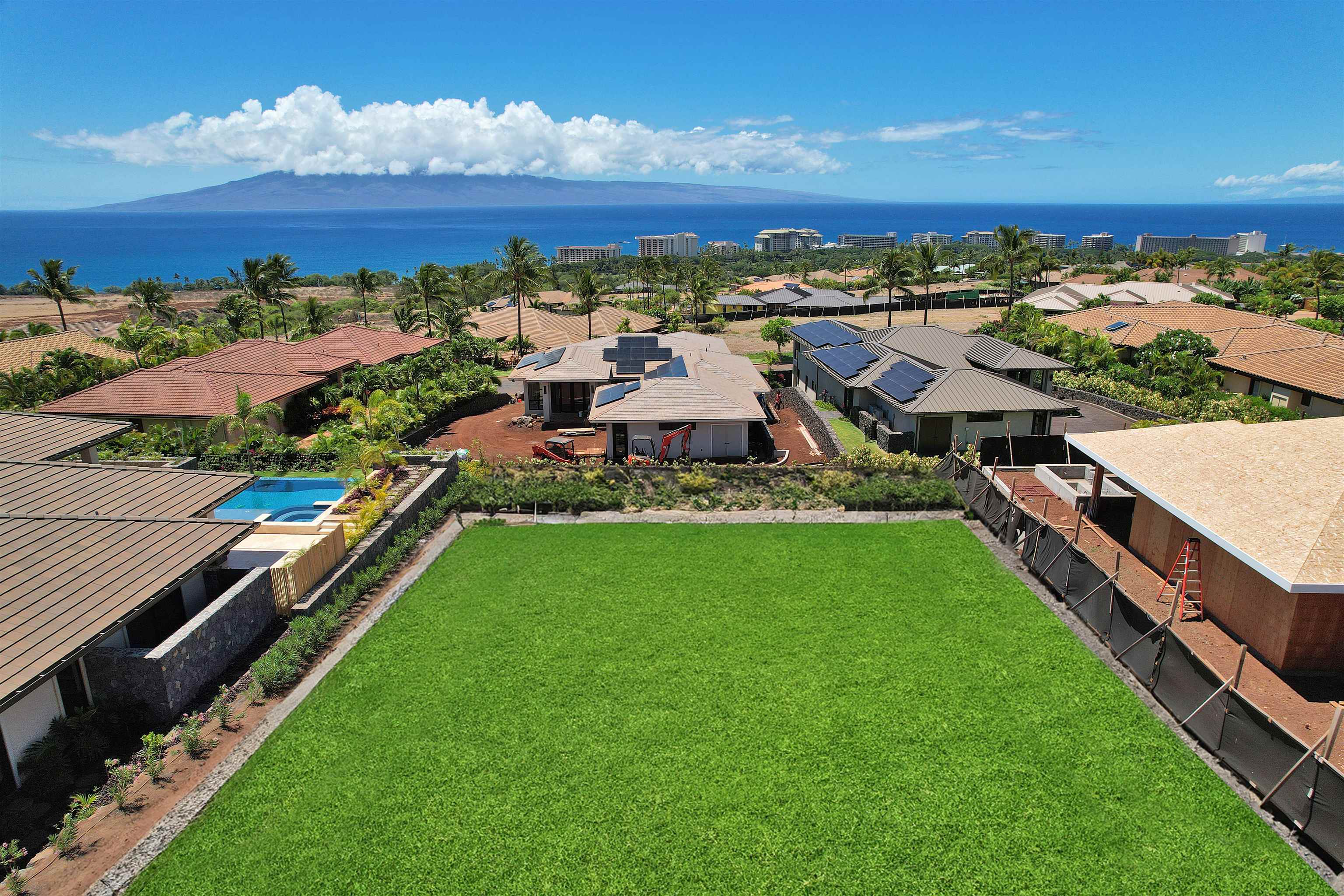 627 Anapuni Loop Property Photo 2