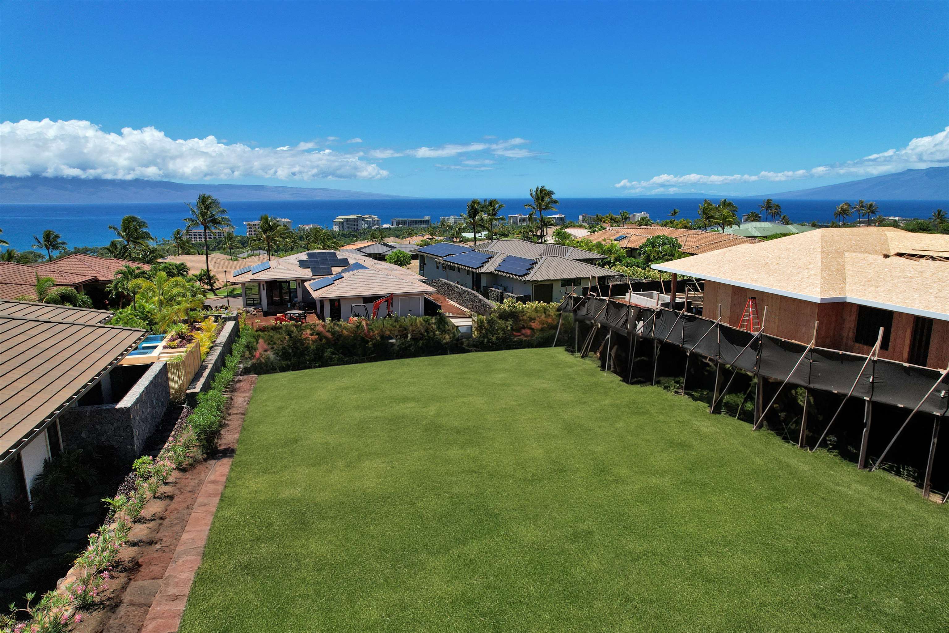 627 Anapuni Loop Property Photo 3