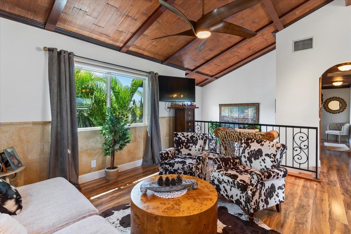 485 Kaiwahine St Property Photo 13
