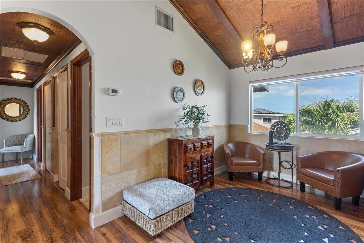 485 Kaiwahine St Property Photo 14