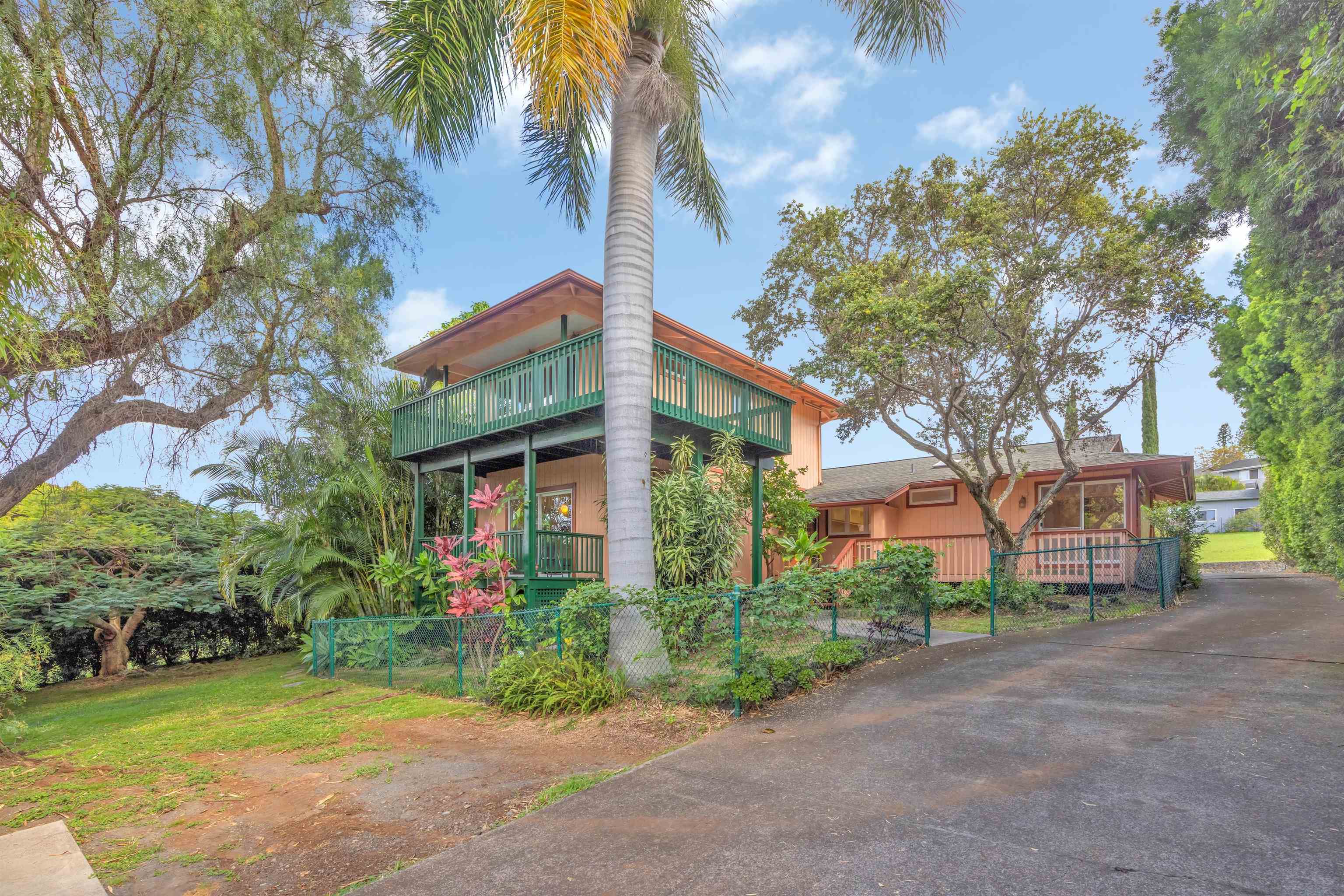 330 Kaupea St Property Photo 3