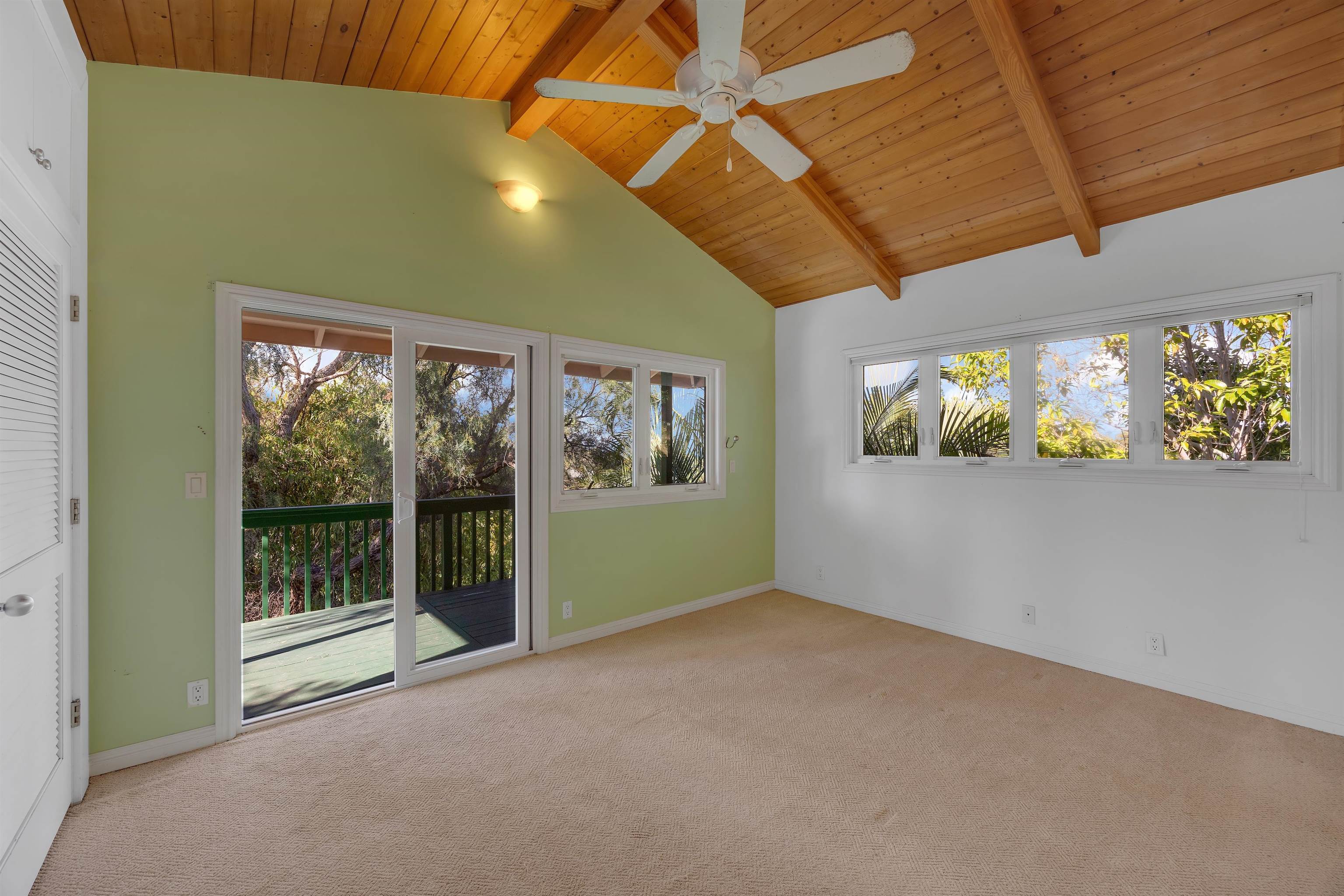 330 Kaupea St Property Photo 19