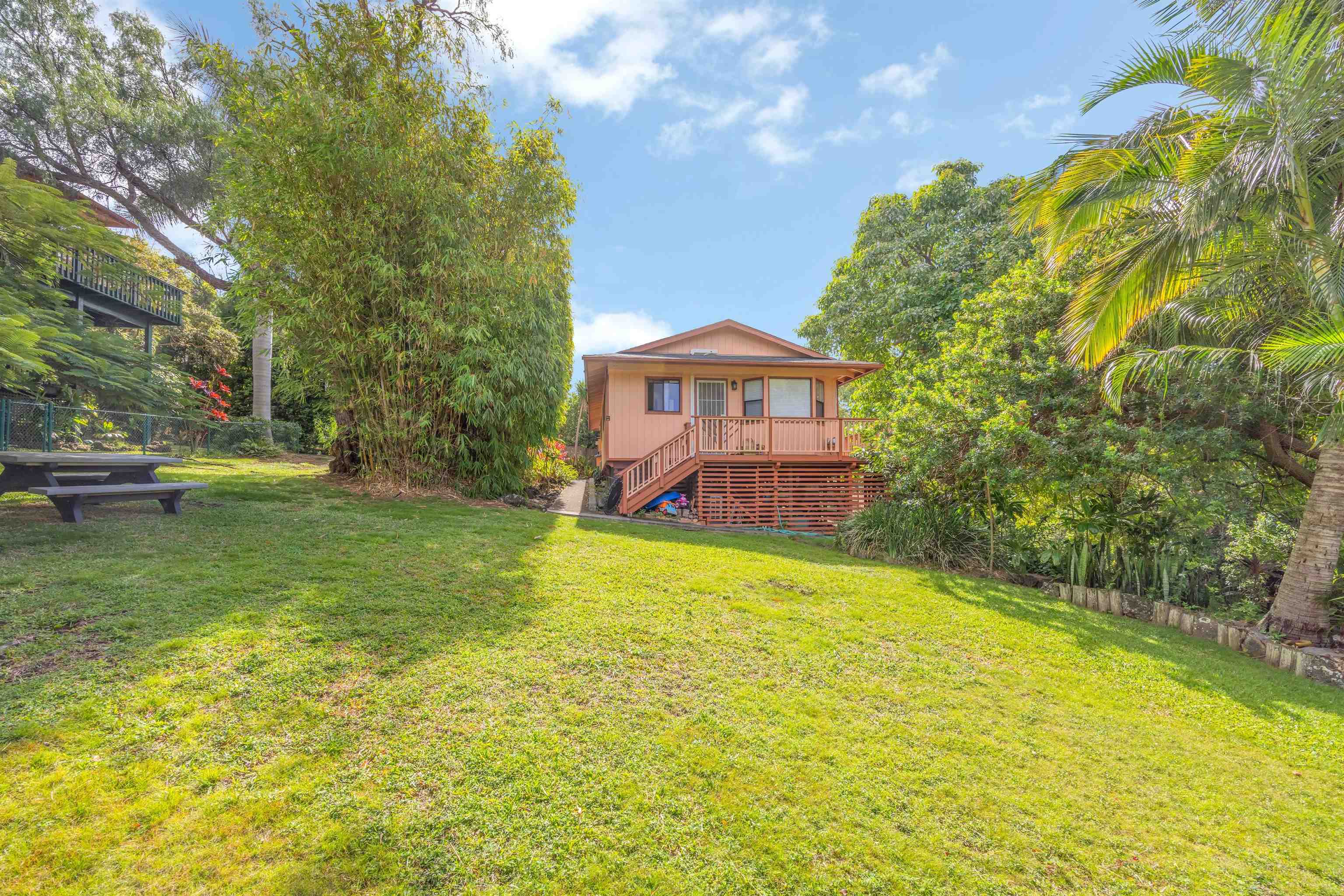 330 Kaupea St Property Photo 39