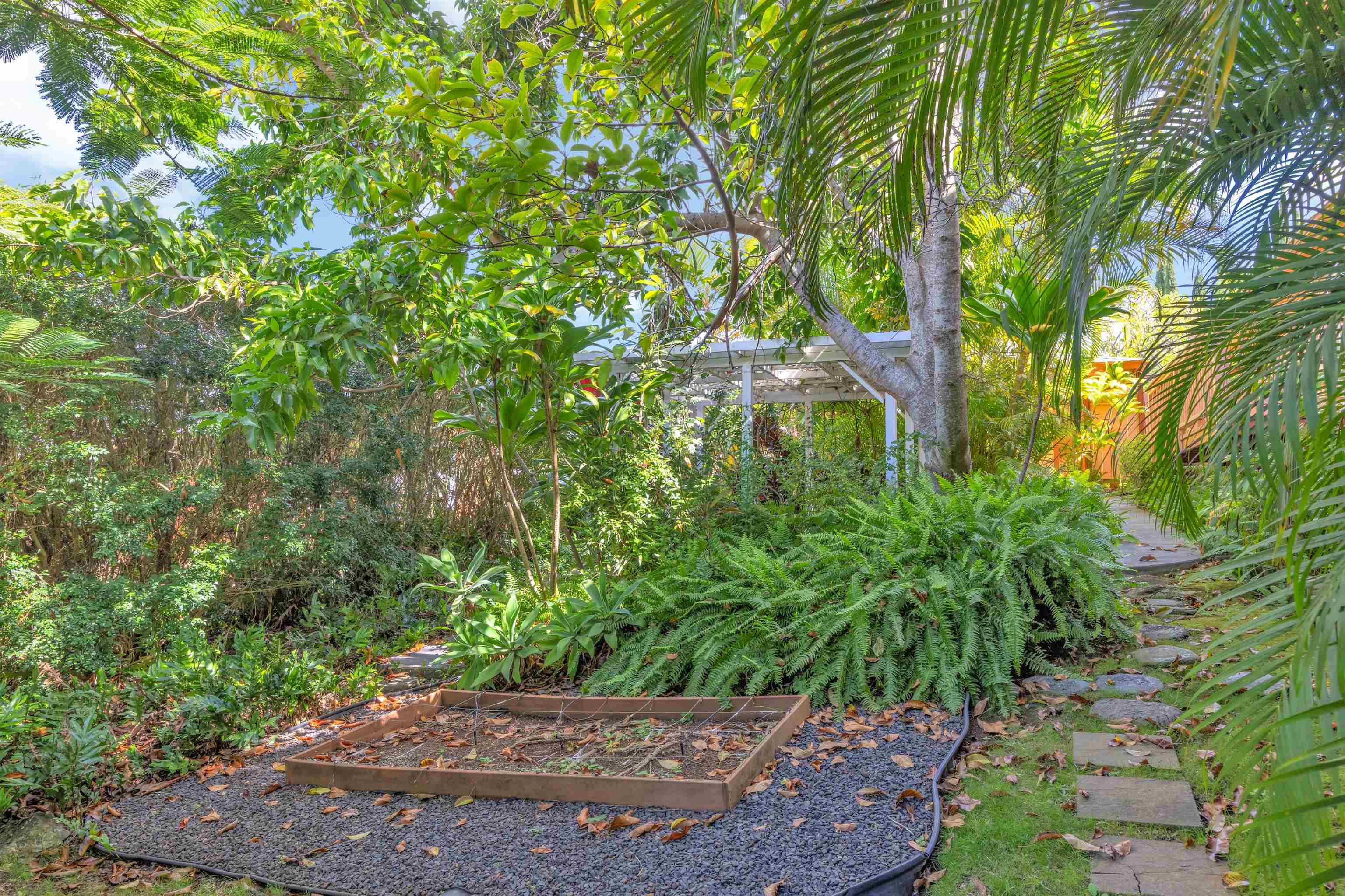 330 Kaupea St Property Photo 42