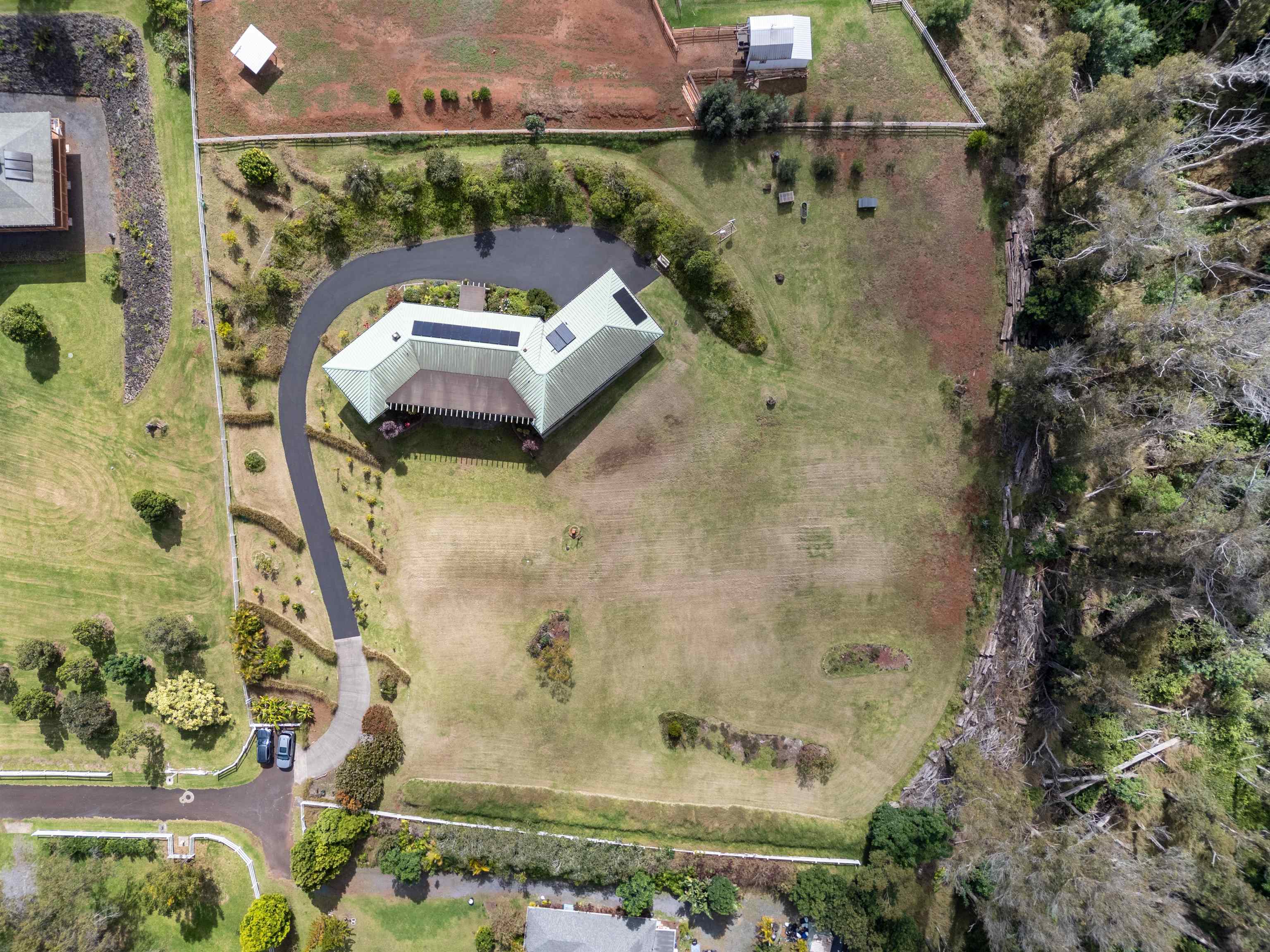 61 Naniuka Pl Property Photo 2