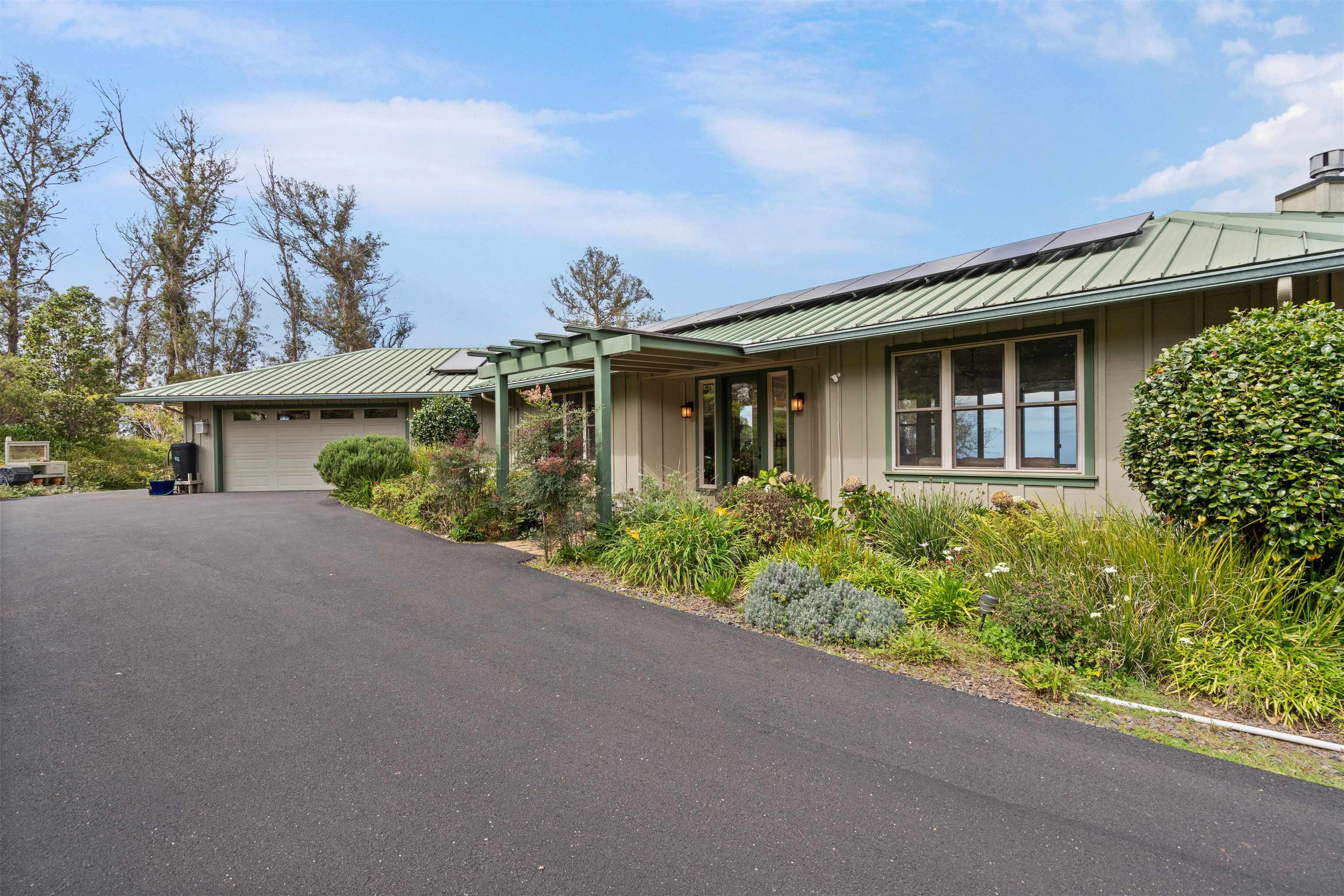 61 Naniuka Pl Property Photo 3