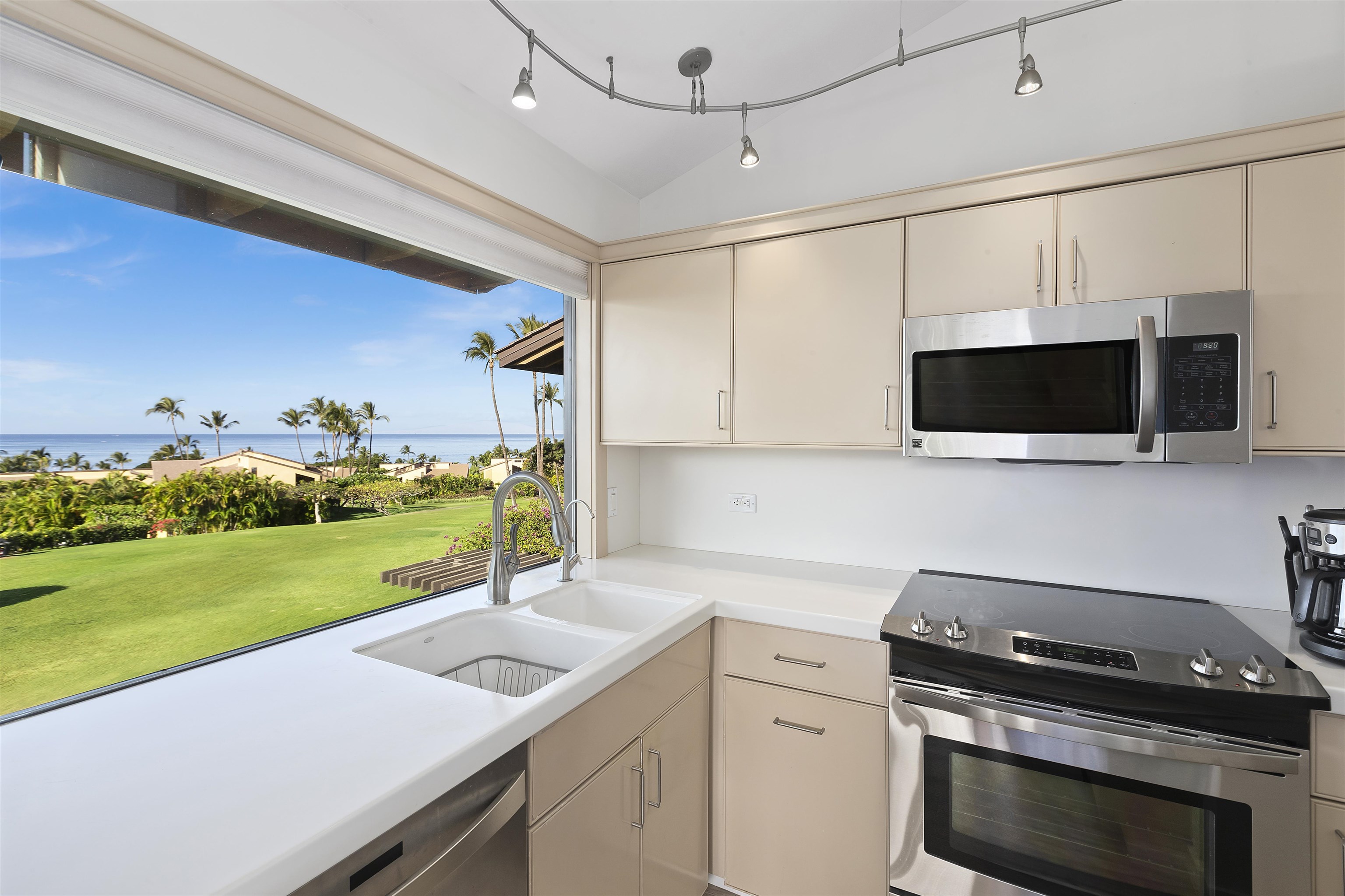 3300 Wailea Alanui Dr Property Photo 23