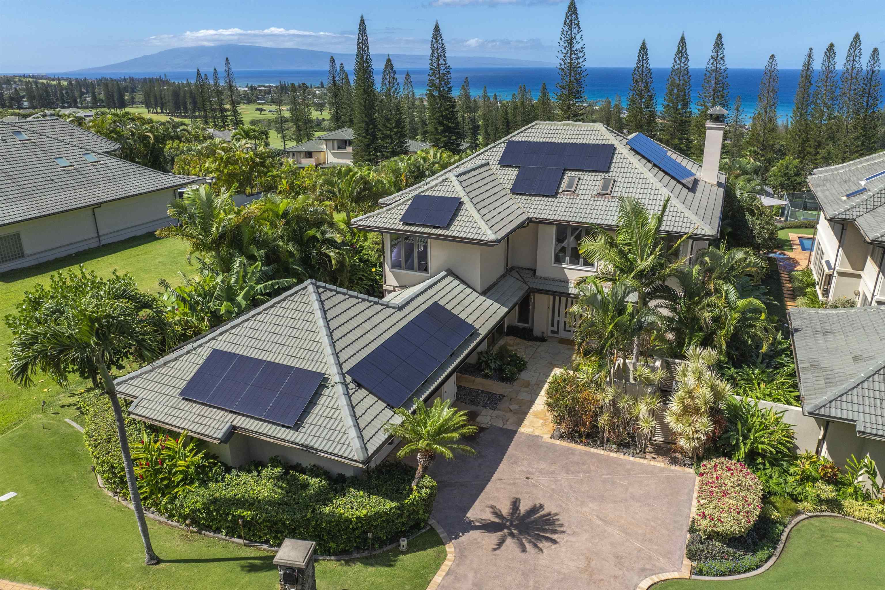 Pineapple Hill Real Estate Listings Main Image