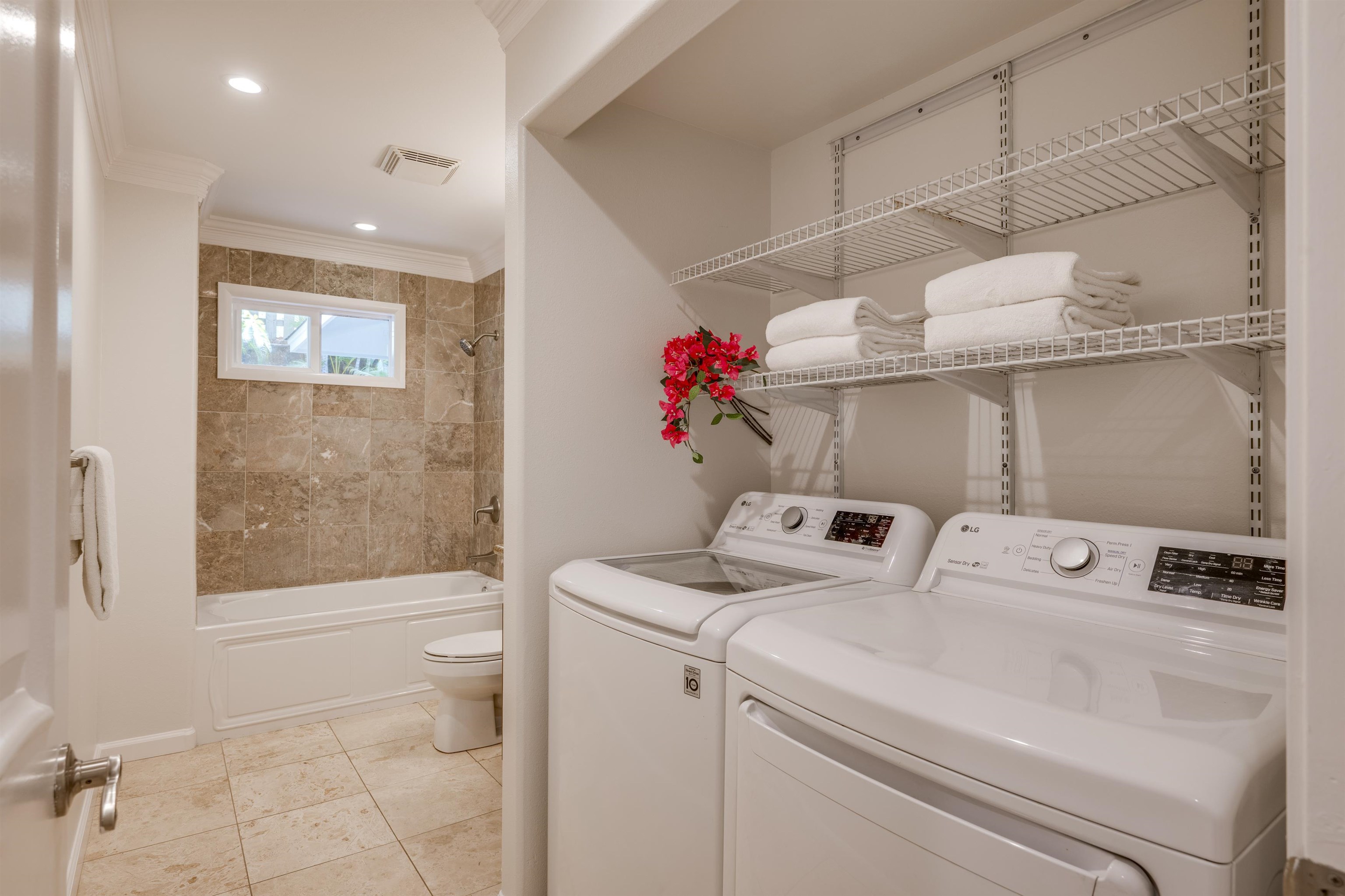 912 N Niheu Pl Property Photo 10