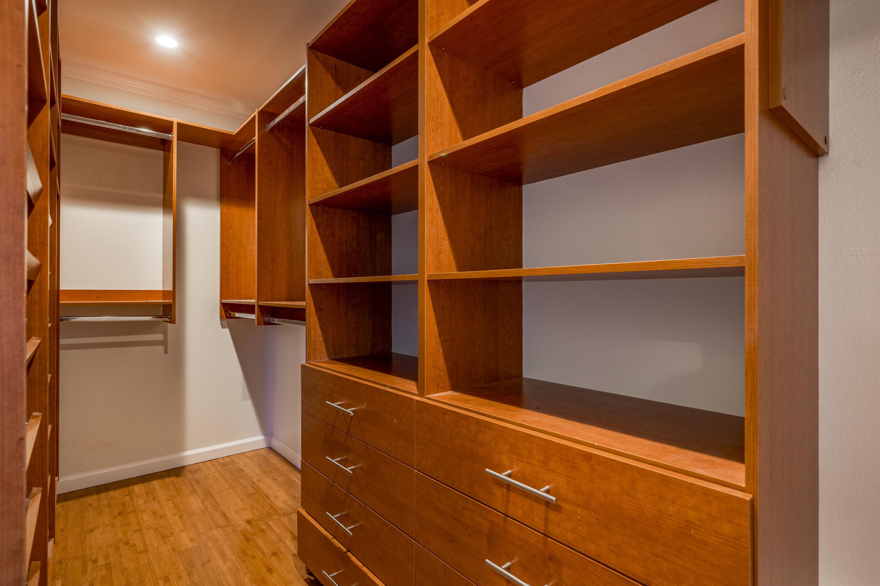 912 N Niheu Pl Property Photo 14