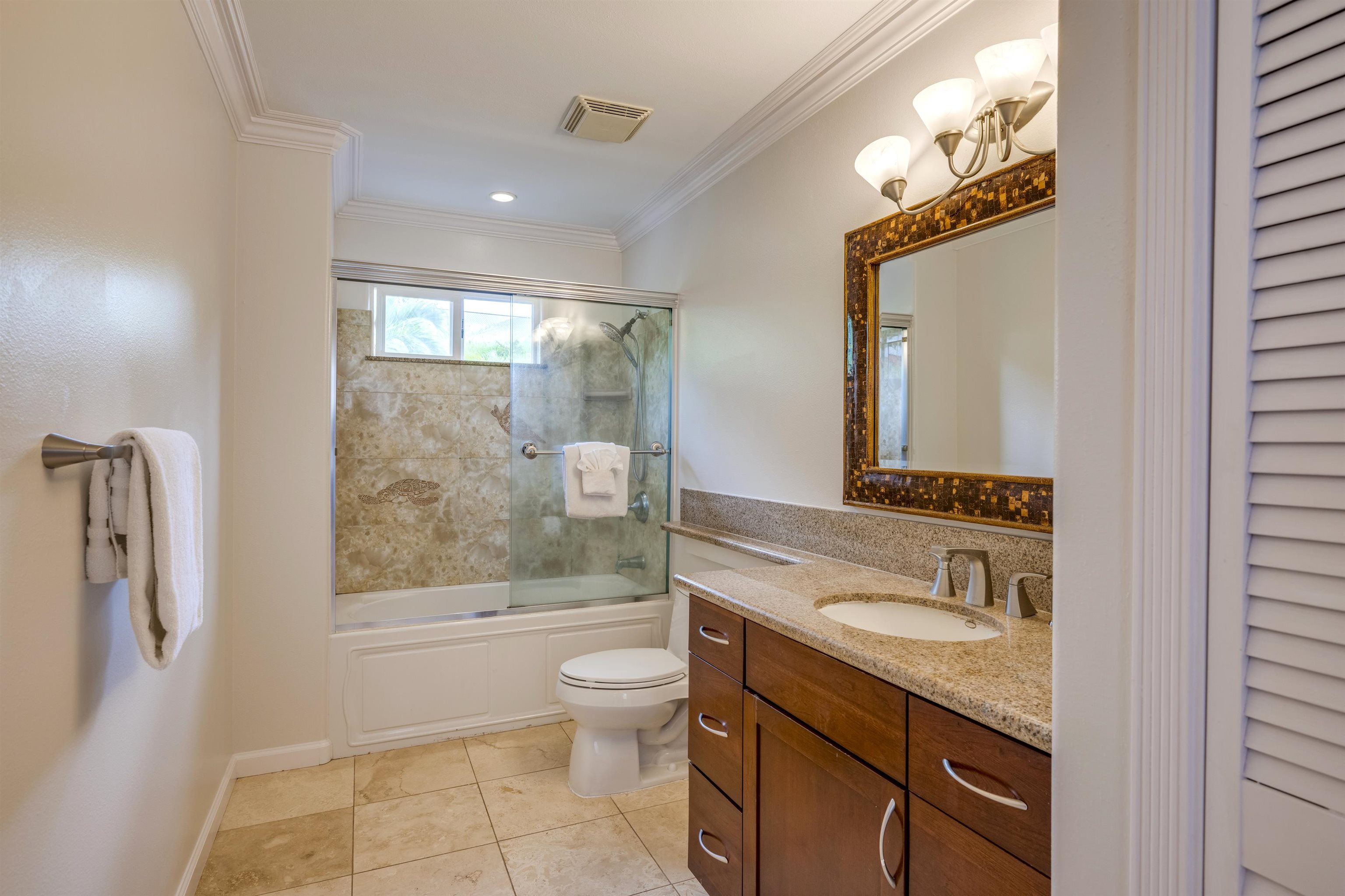 912 N Niheu Pl Property Photo 17