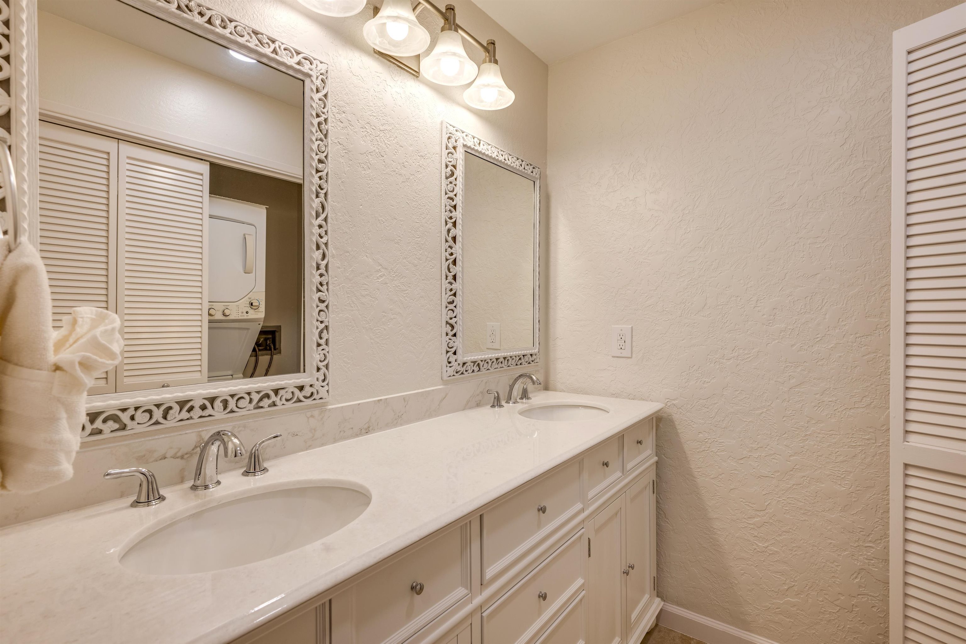 912 N Niheu Pl Property Photo 33