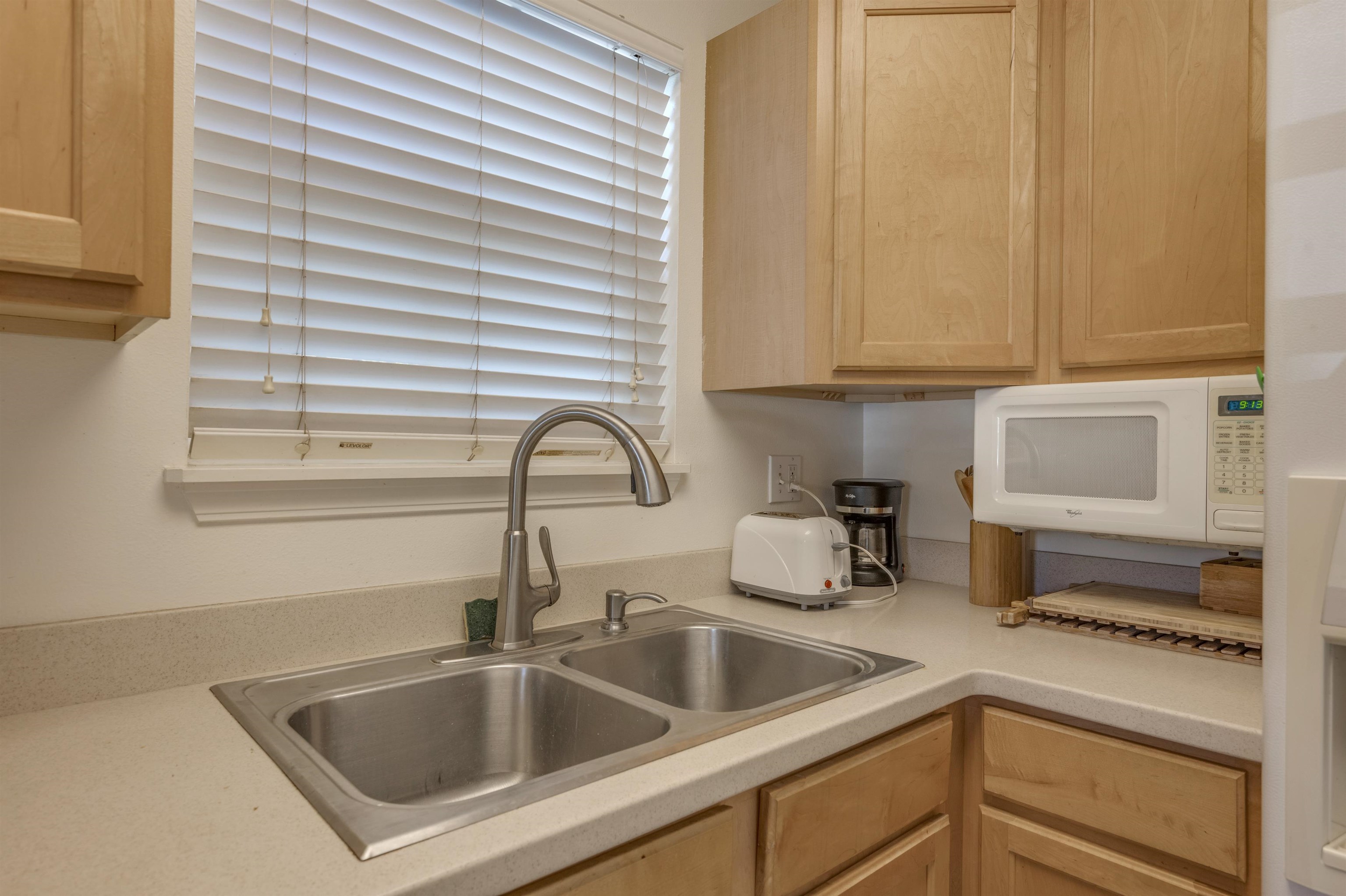 60 Halili Ln Property Photo 9