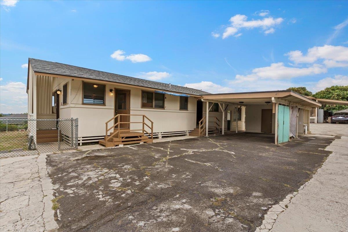 583 Kea St Property Photo 4