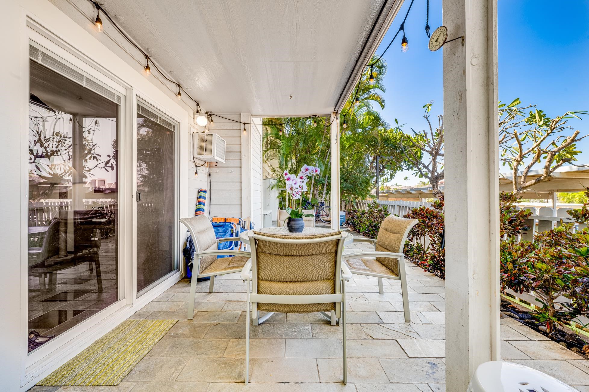 160 Keonekai Rd Property Photo