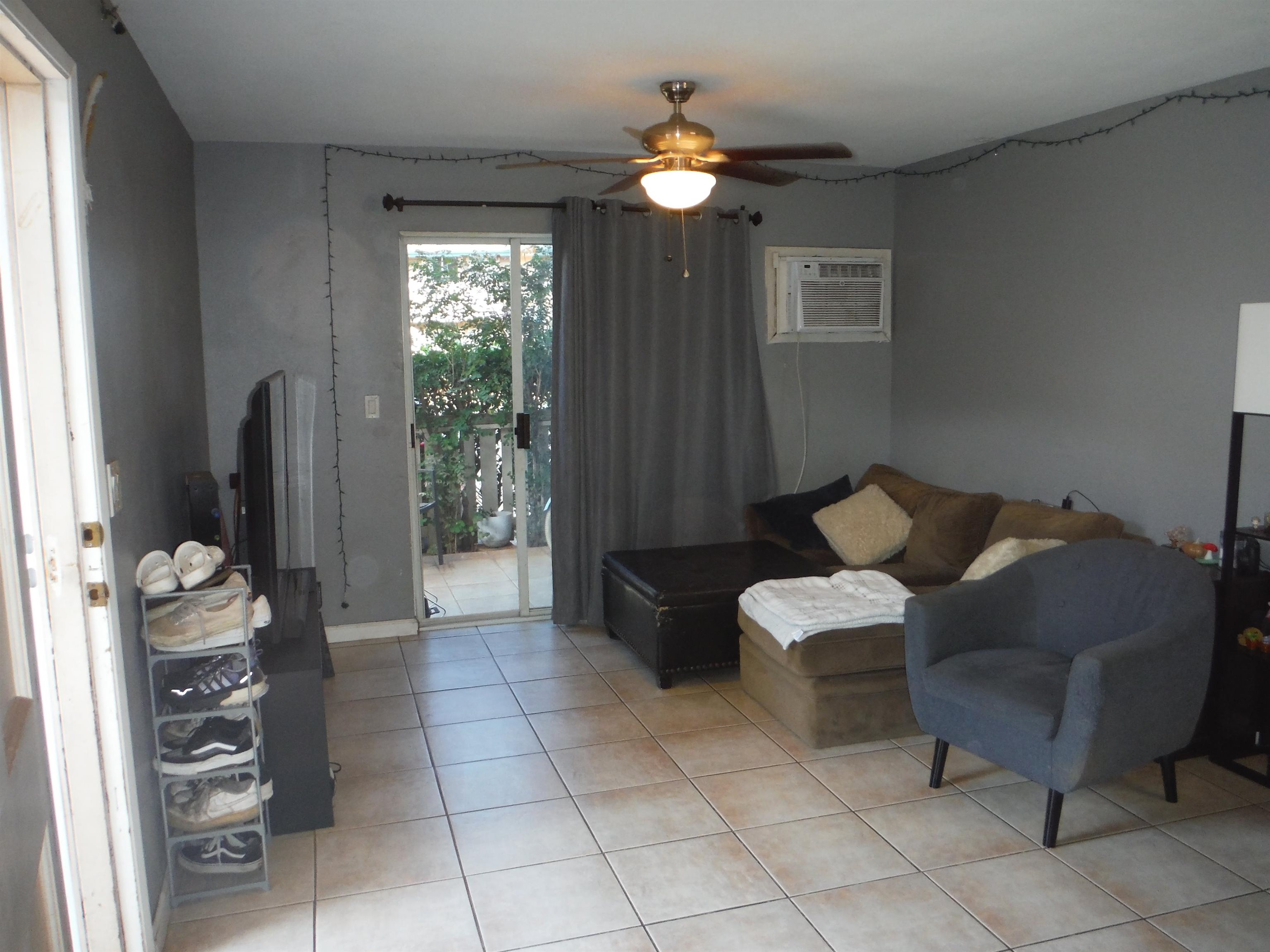 480 Kenolio Rd Property Photo 2