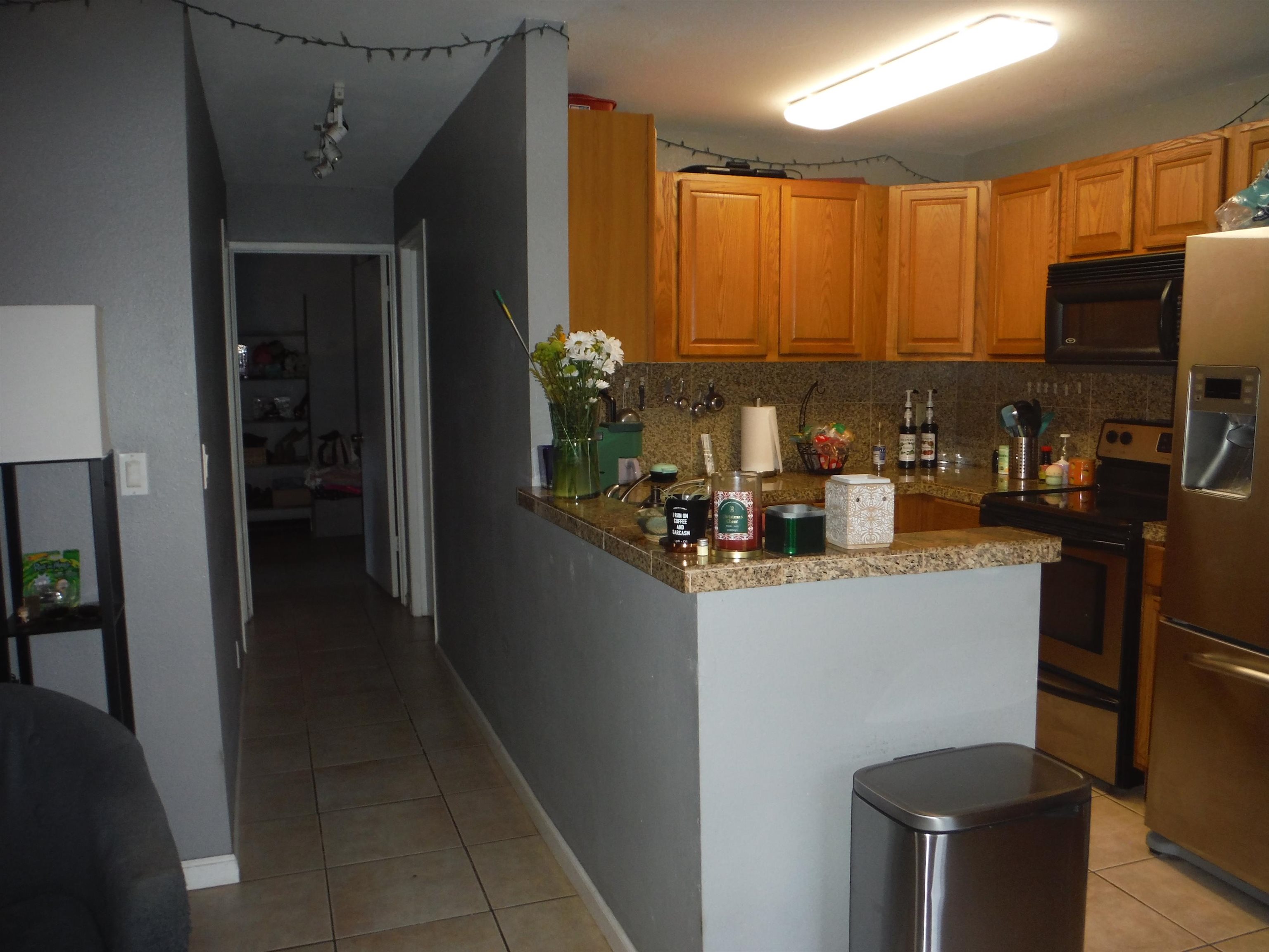 480 Kenolio Rd Property Photo 6