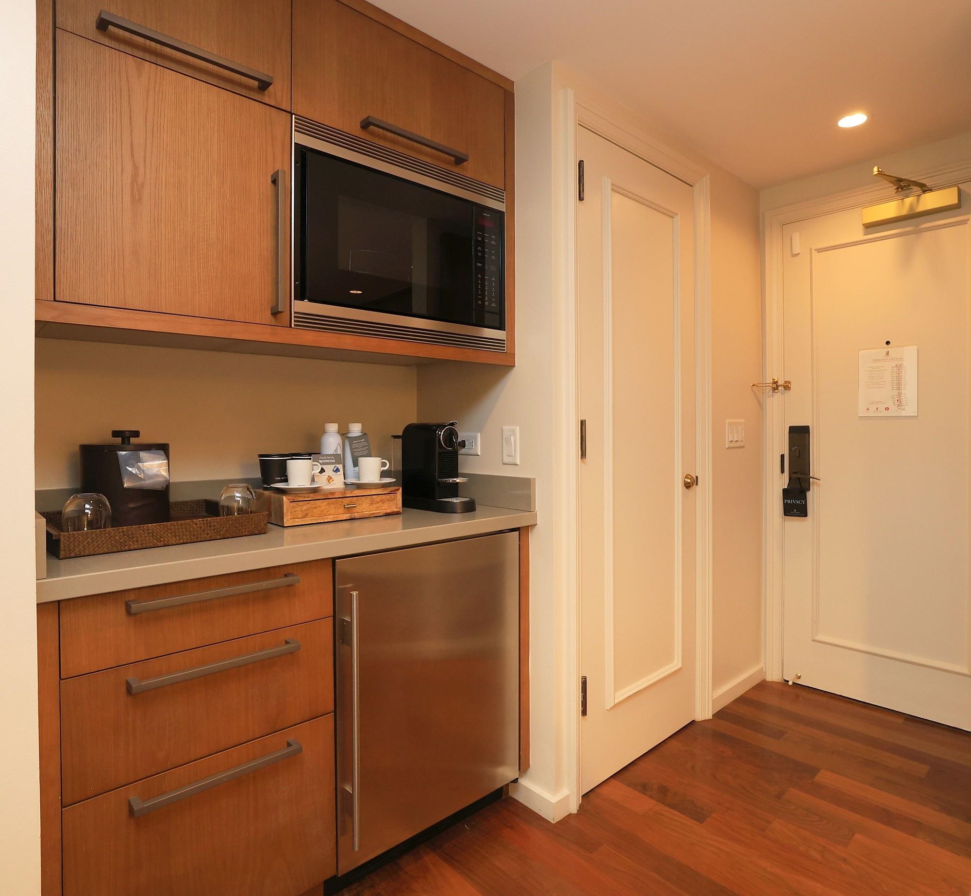 1 Ritz Carlton Dr Property Photo 14